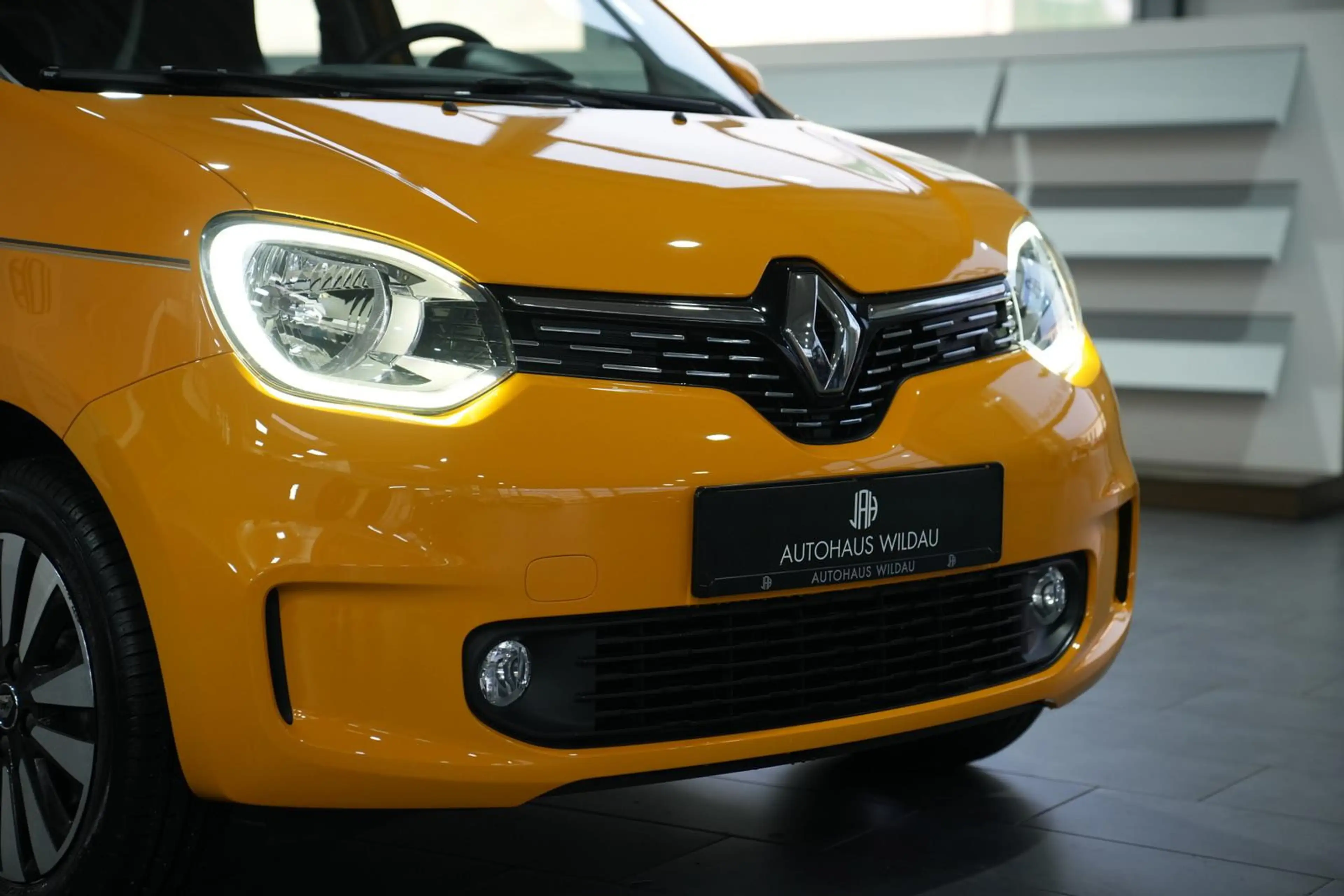 Renault Twingo Intens *AUT*LED*TEMP* — photo 6
