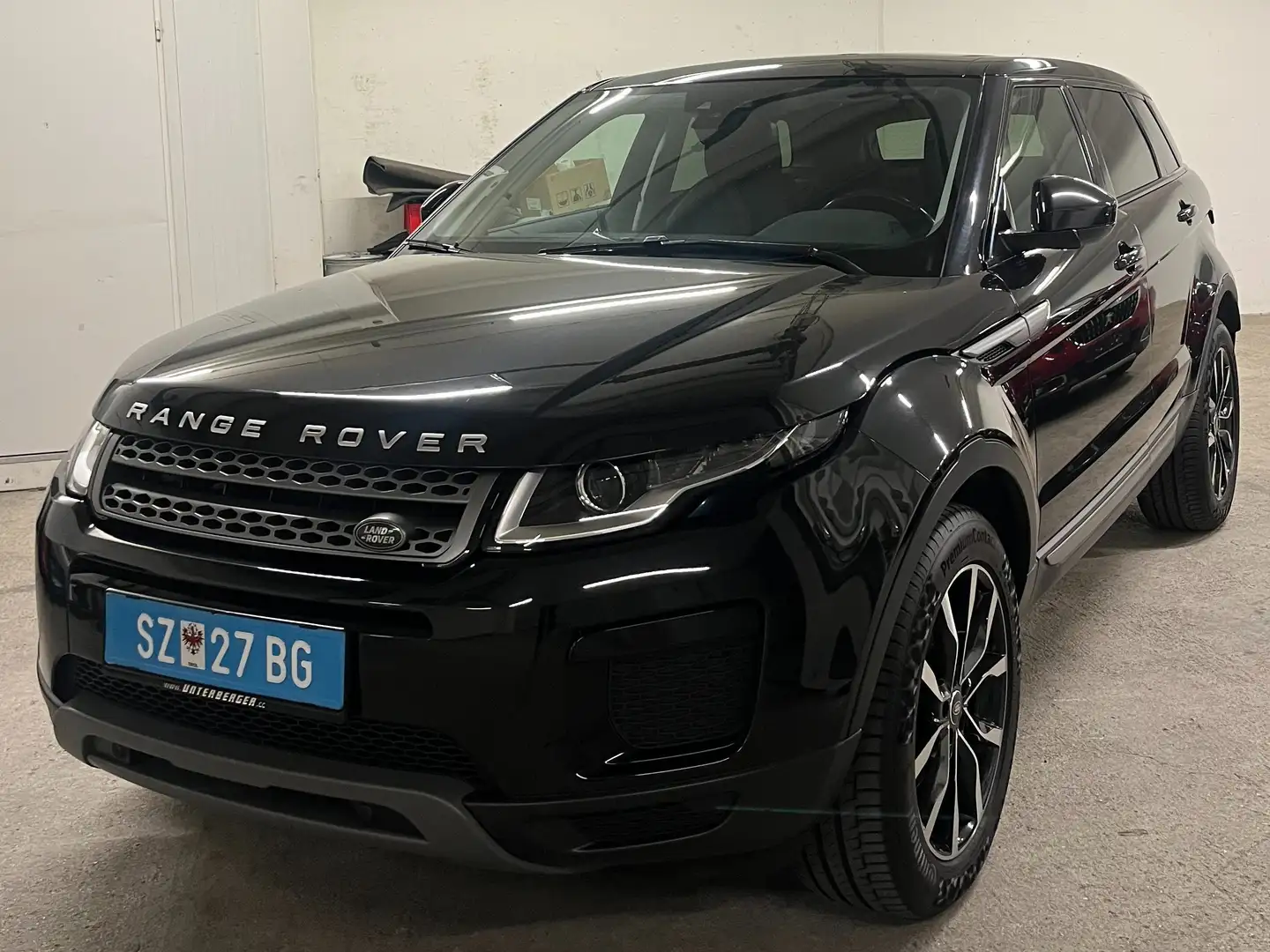 Land Rover Range Rover Evoque Pure Schwarz - 2