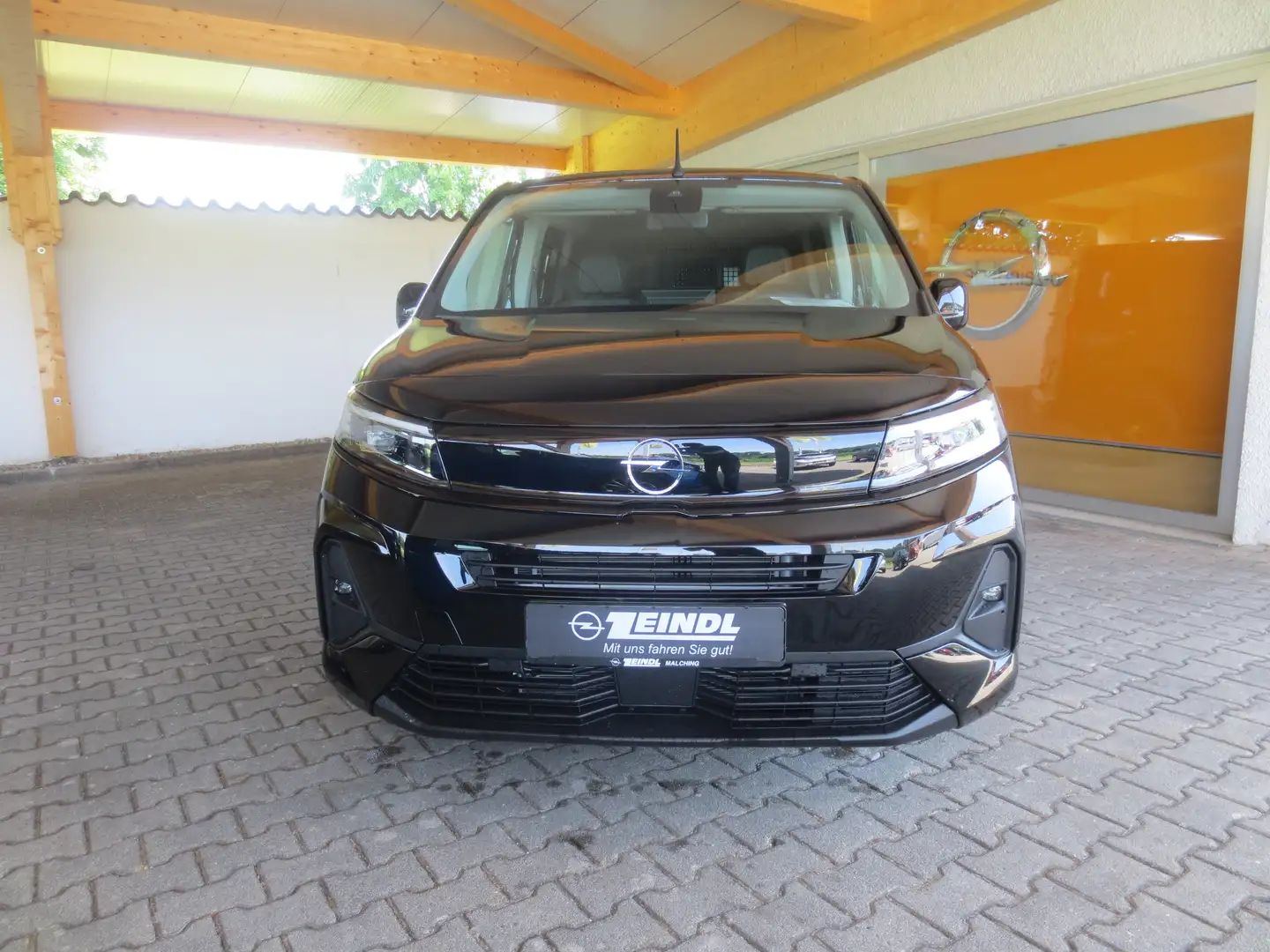 Opel Combo 1.5TD /5 Sitze/Matrix-LED/10"HD-Navi&Tacho/RFK/Alu Schwarz - 2