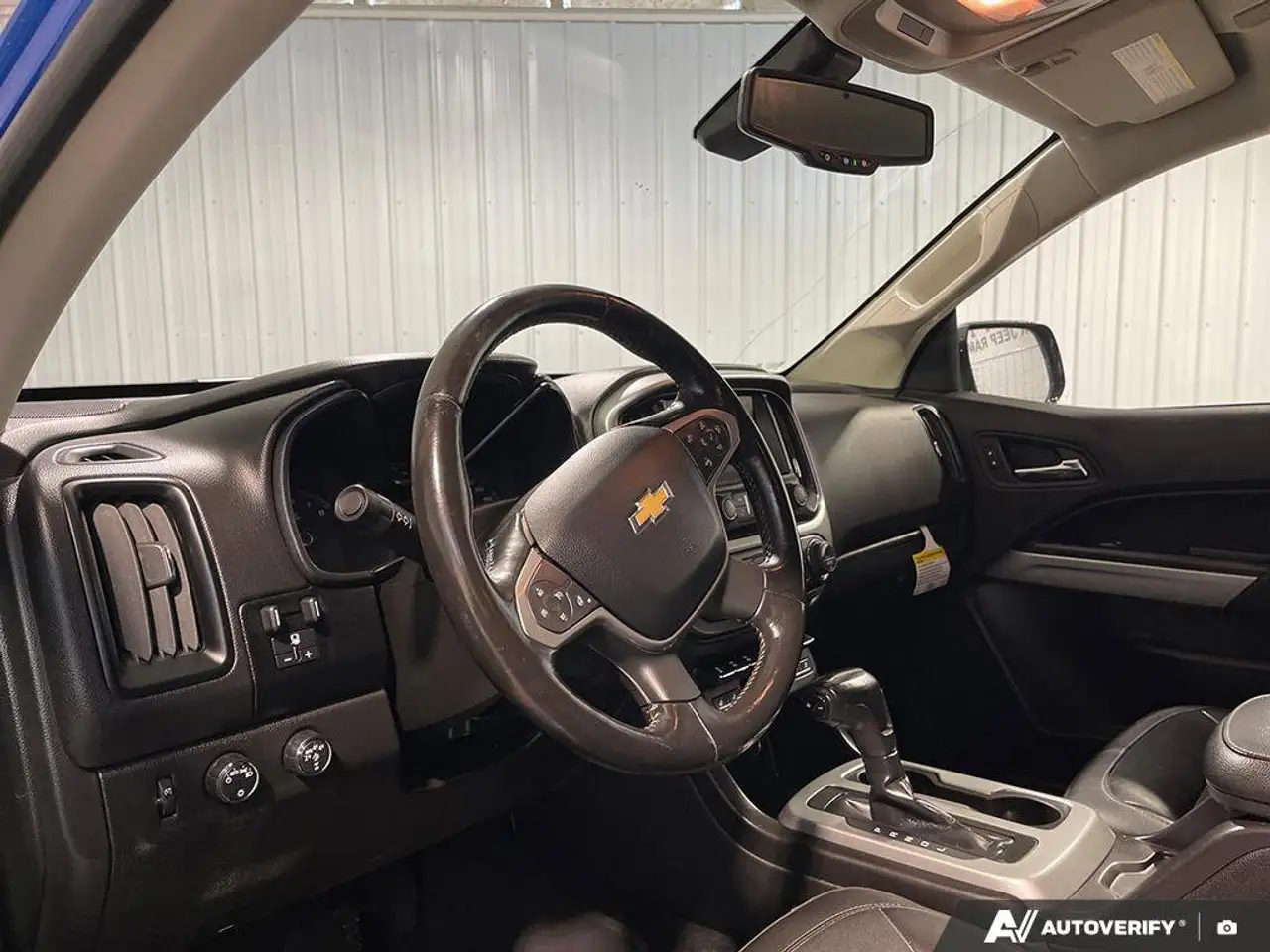Chevrolet Colorado снимка Chevrolet Colorado