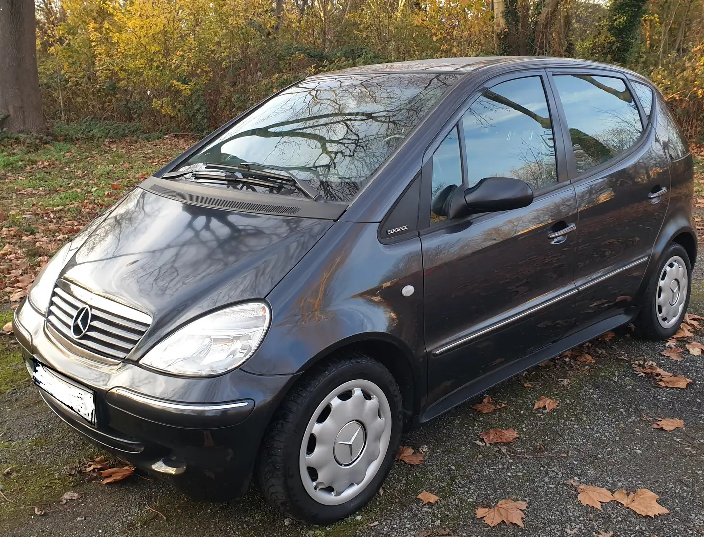 Mercedes-Benz A 140 A-Klasse Lang Elegance, Automatik, TÜV neu Noir - 1