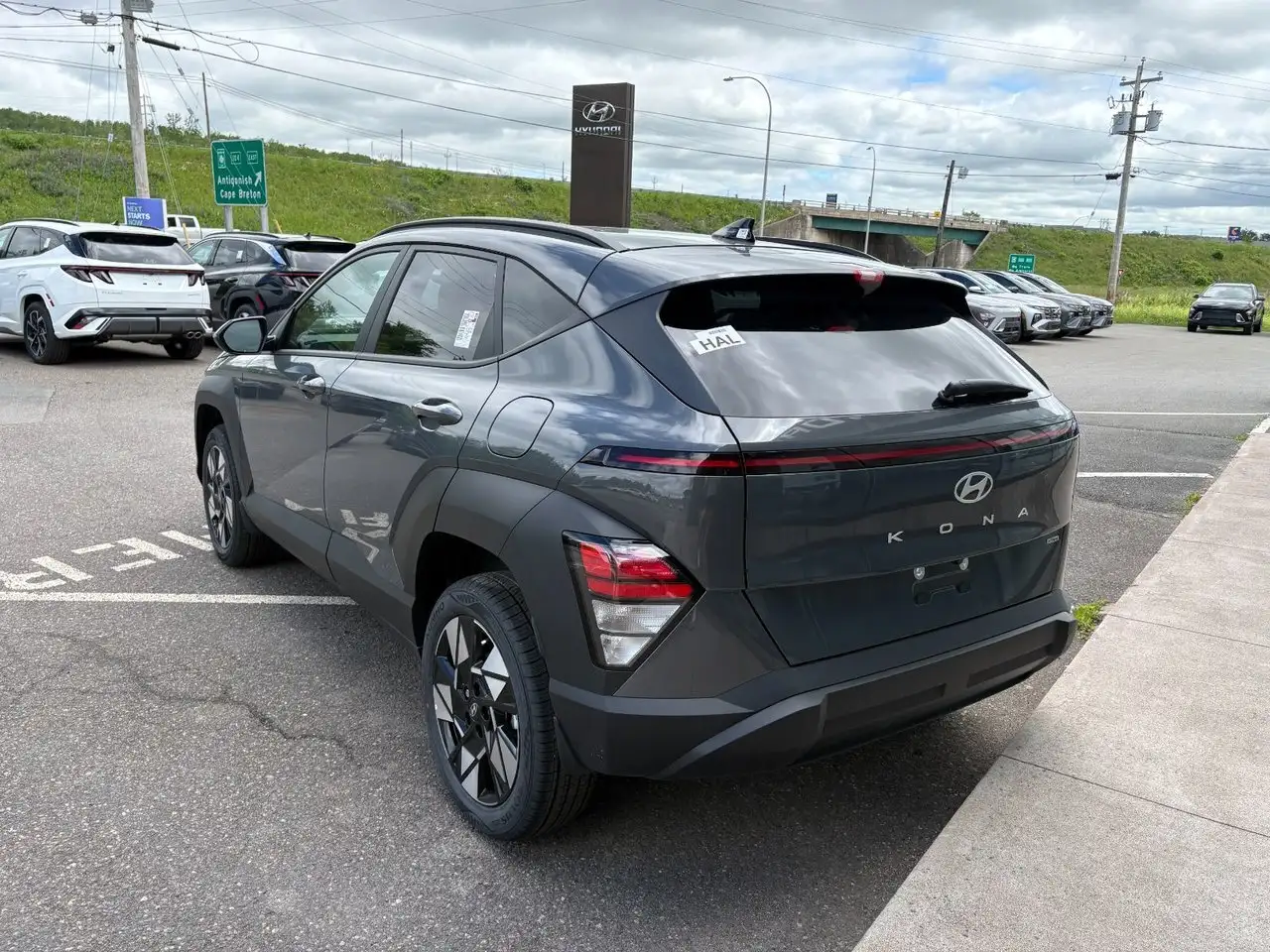 Hyundai KONA photo Hyundai KONA