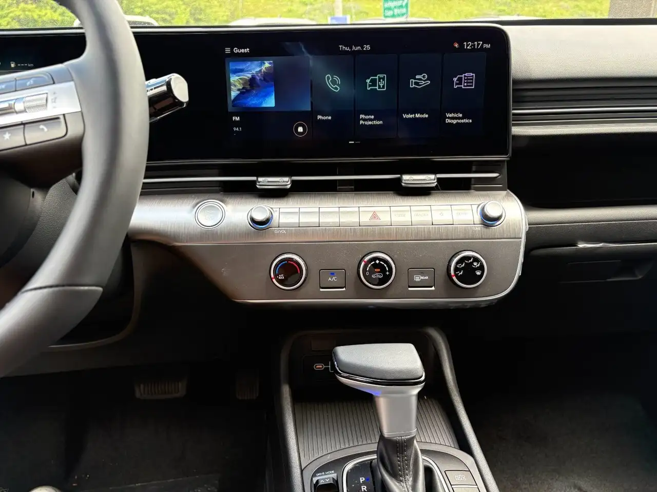 Hyundai KONA photo Hyundai KONA