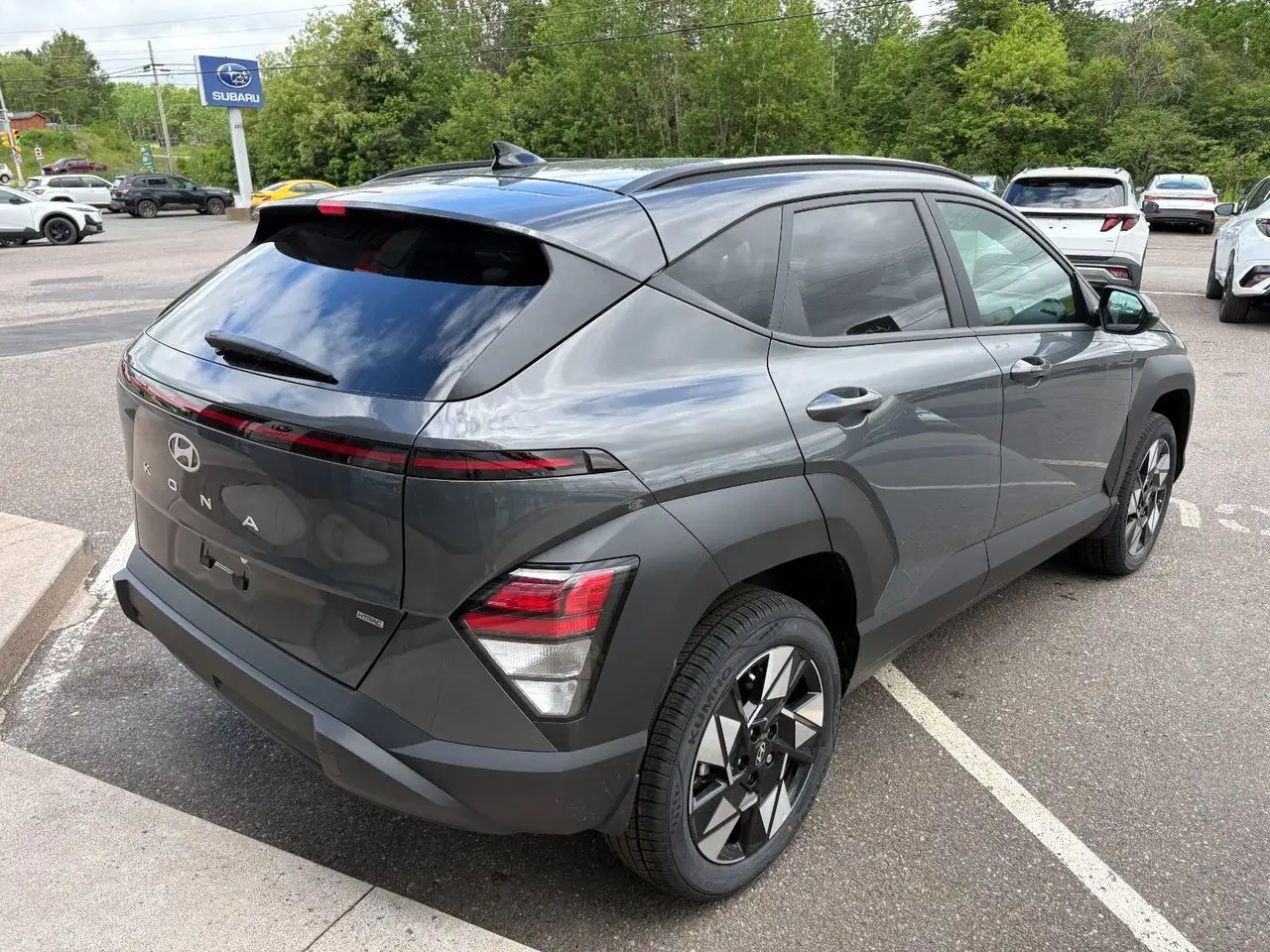Hyundai KONA photo Hyundai KONA