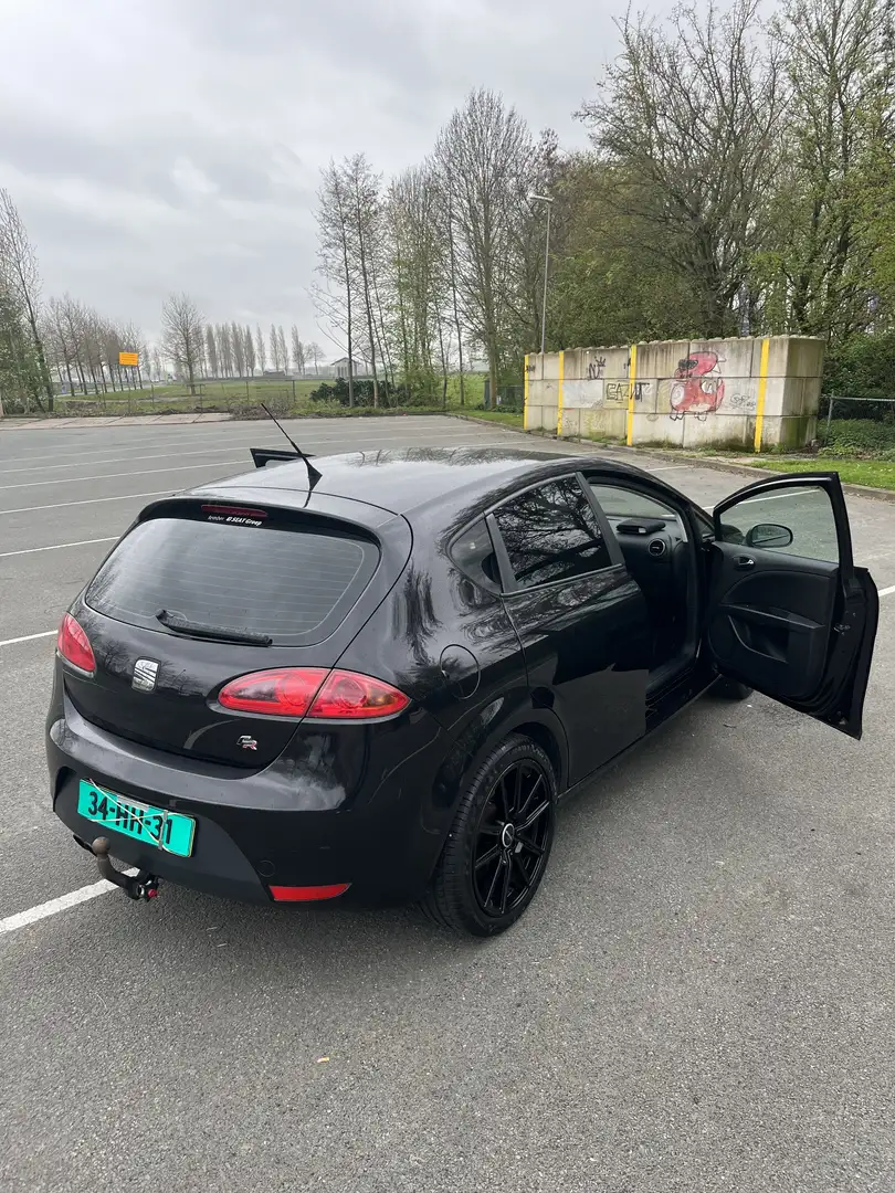 SEAT Leon TFSI 2.0 16V 200pk Zwart - 2
