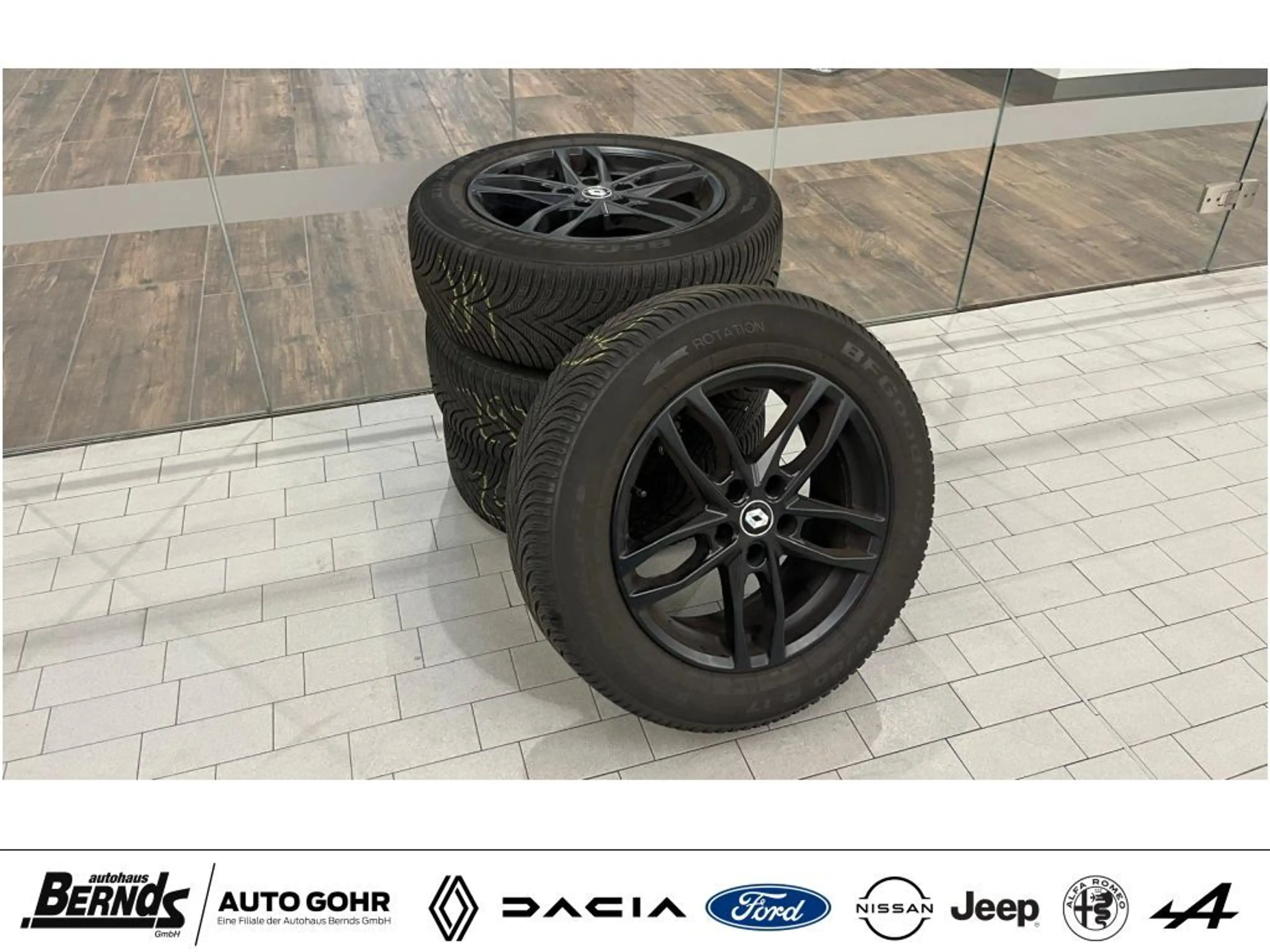 Renault Arkana TCe 140 EDC R.S. LINE 360°PDC NAVI SHZ AHK WKR SKR — photo 28