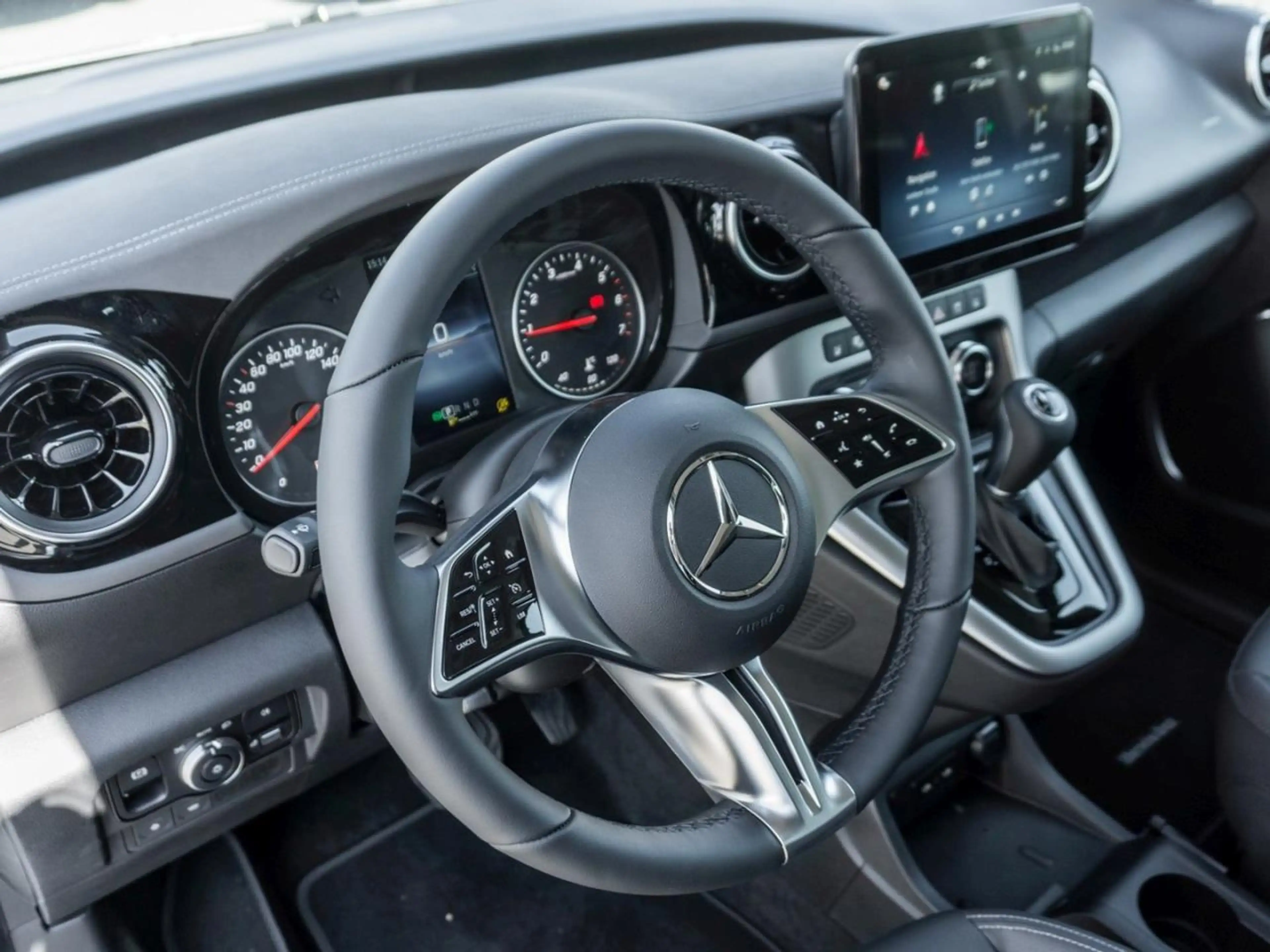 Mercedes-Benz T-Class 180 lang Progressive MBUXNavi+ Kamera — photo 8