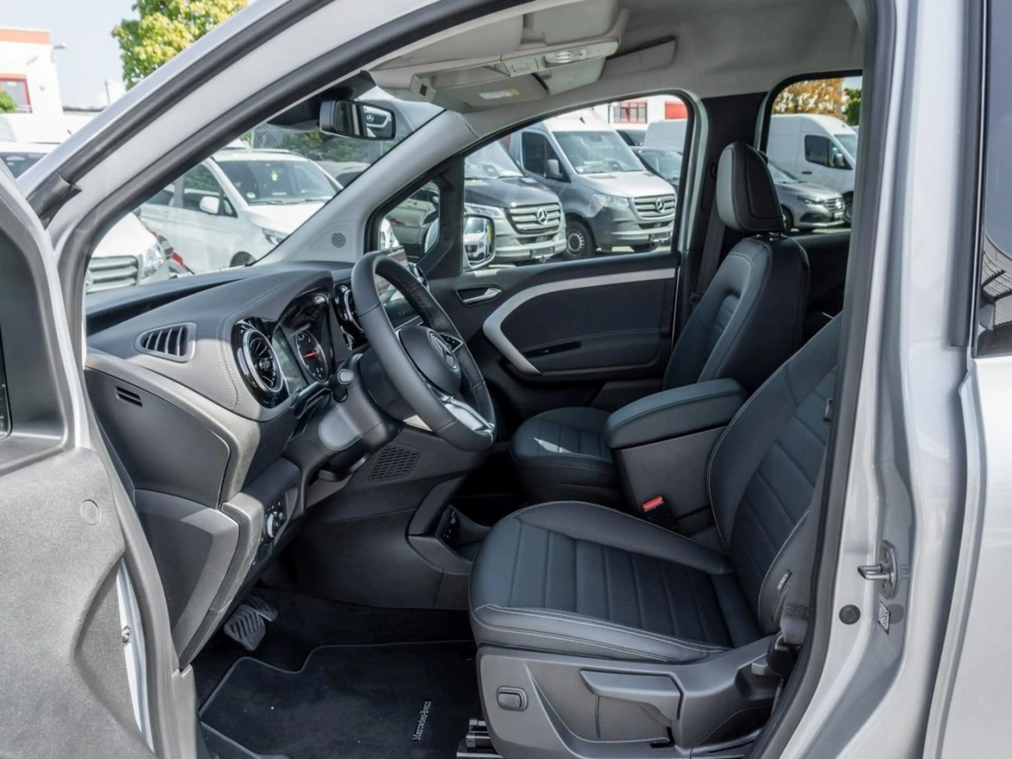 Mercedes-Benz T-Class 180 lang Progressive MBUXNavi+ Kamera — photo 7