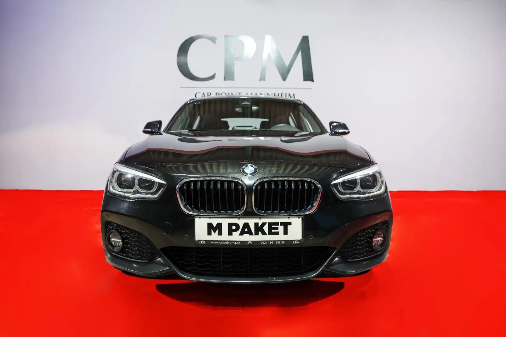 BMW 120 i *M-SPORTPAKET* LEDER NAVI LED TOP ZUSTAND Noir - 2