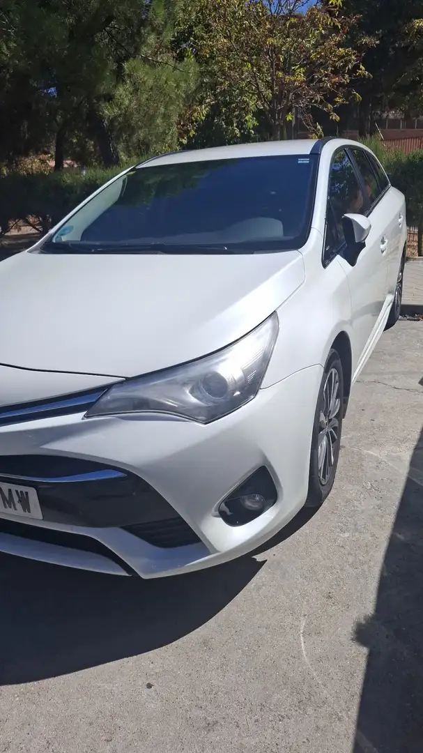 Toyota Avensis TS 140 Advance MultiDrive - 2