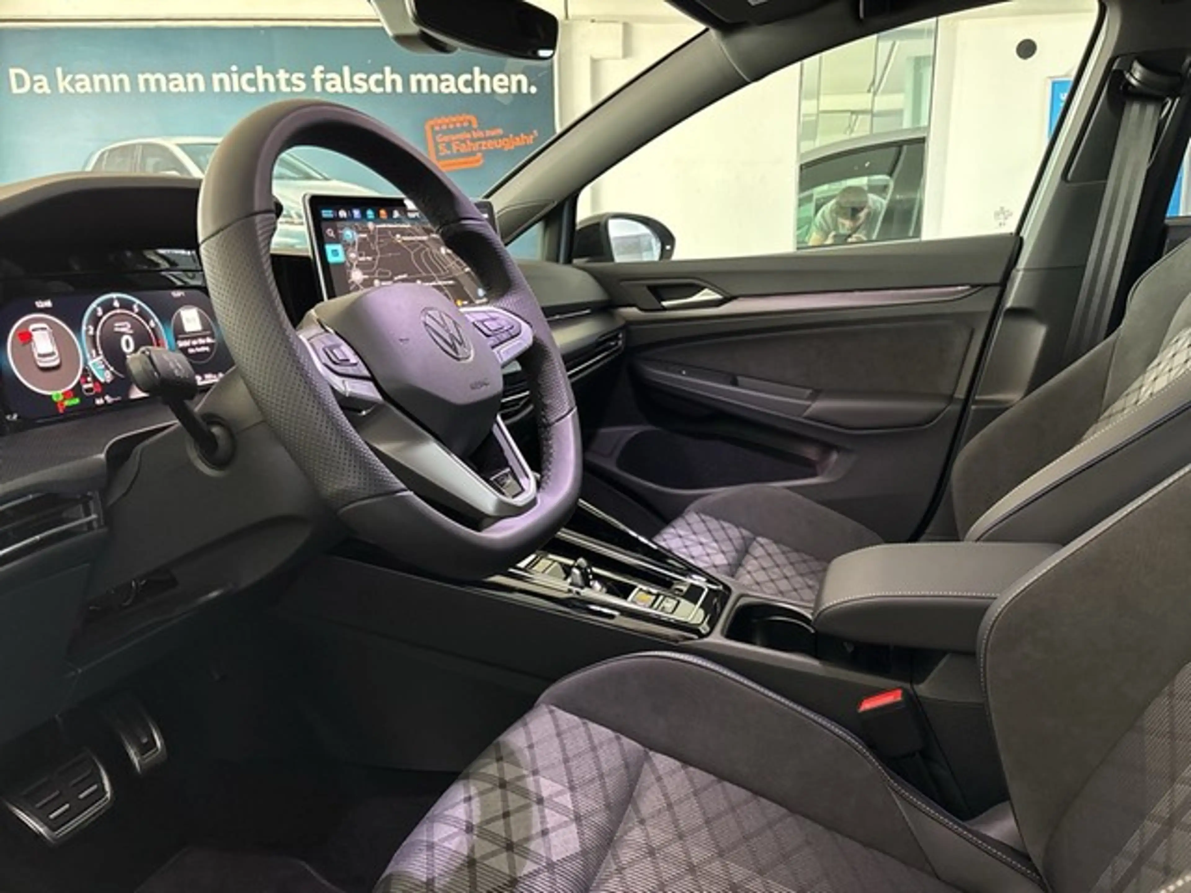 Volkswagen Golf R -Line 1.5 eTSI DSG 2,99%*MATRIX LED*KAMERA*HUD* — photo 13