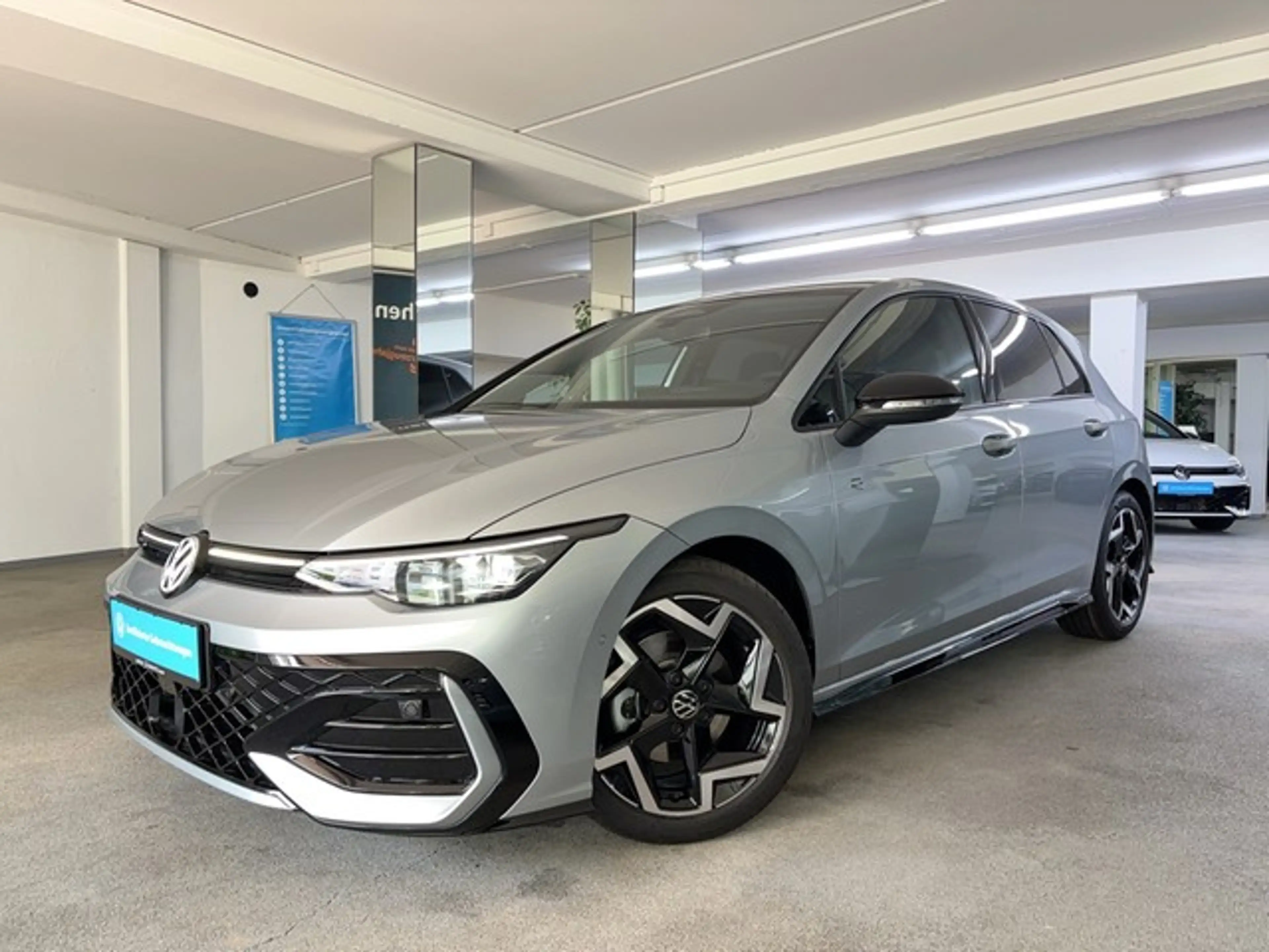 Volkswagen Golf R -Line 1.5 eTSI DSG 2,99%*MATRIX LED*KAMERA*HUD*