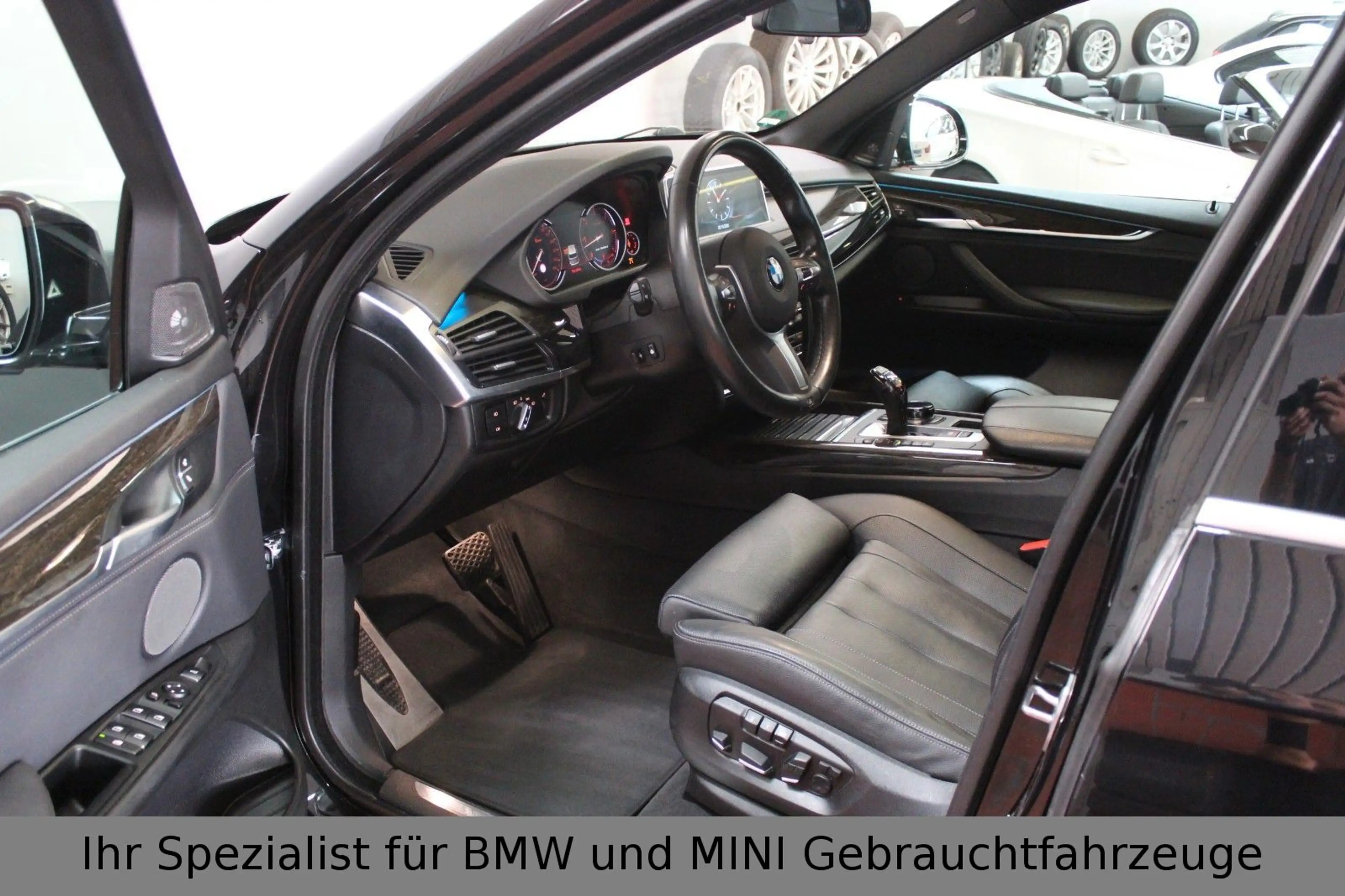 BMW X5 M50d 7-SITZER*20Zoll*VIRTUAL*360°*Sitzlüf*ACC — photo 12