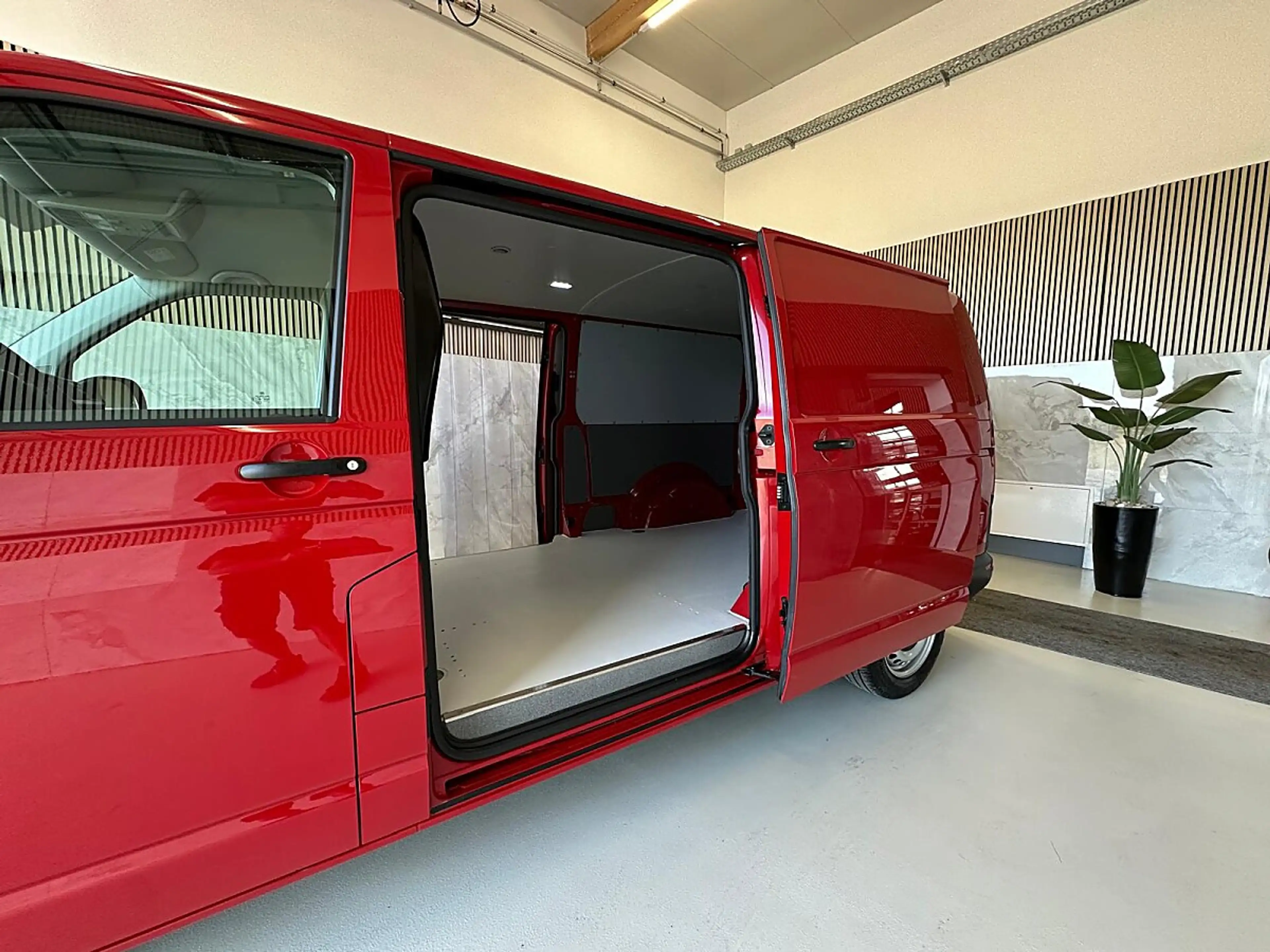 Volkswagen T6.1 Transporter LR HK 2,0 TDI BMT DSG*Schiebetür links/rechts*R... — photo 12