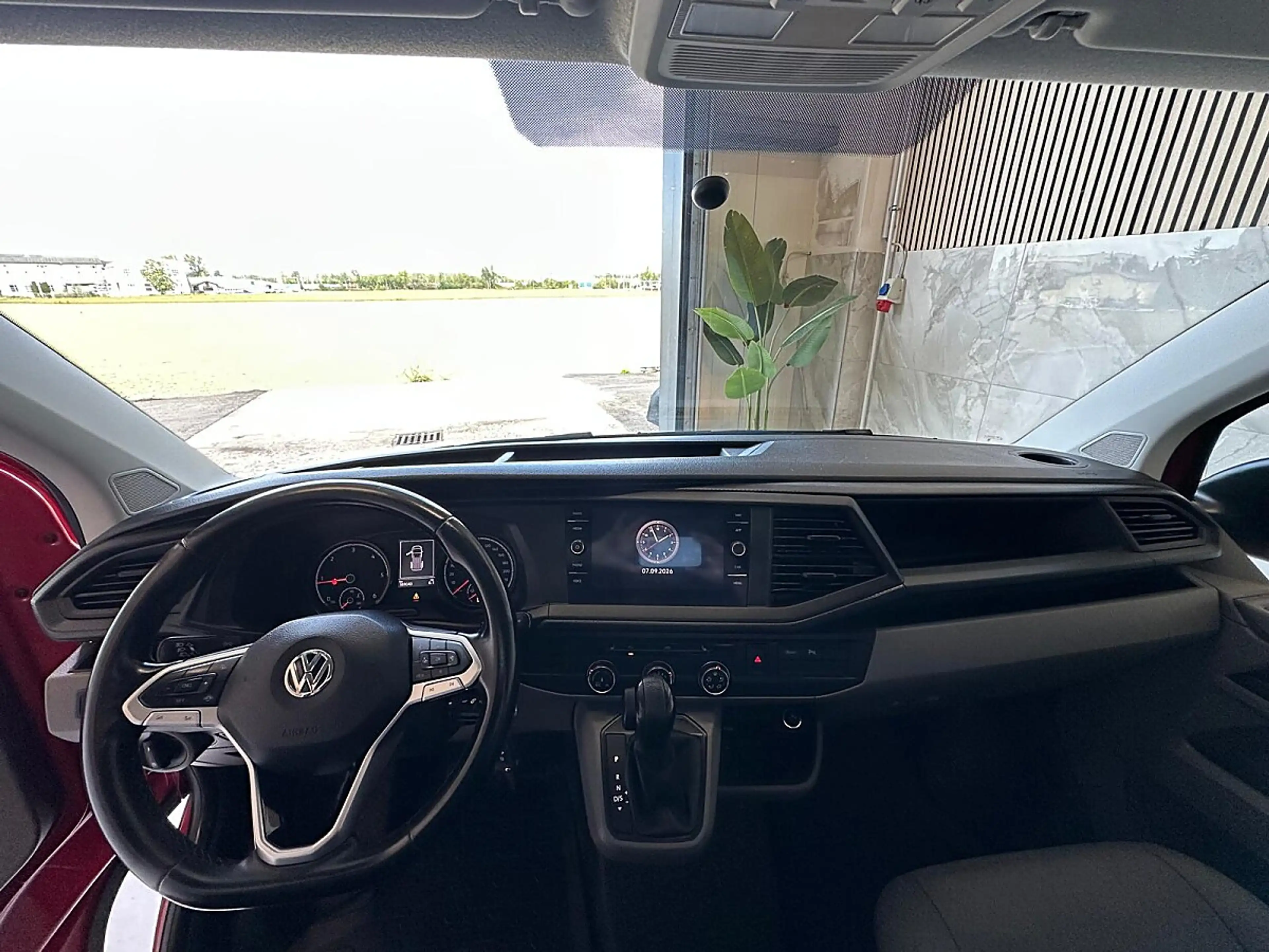 Volkswagen T6.1 Transporter LR HK 2,0 TDI BMT DSG*Schiebetür links/rechts*R... — photo 4