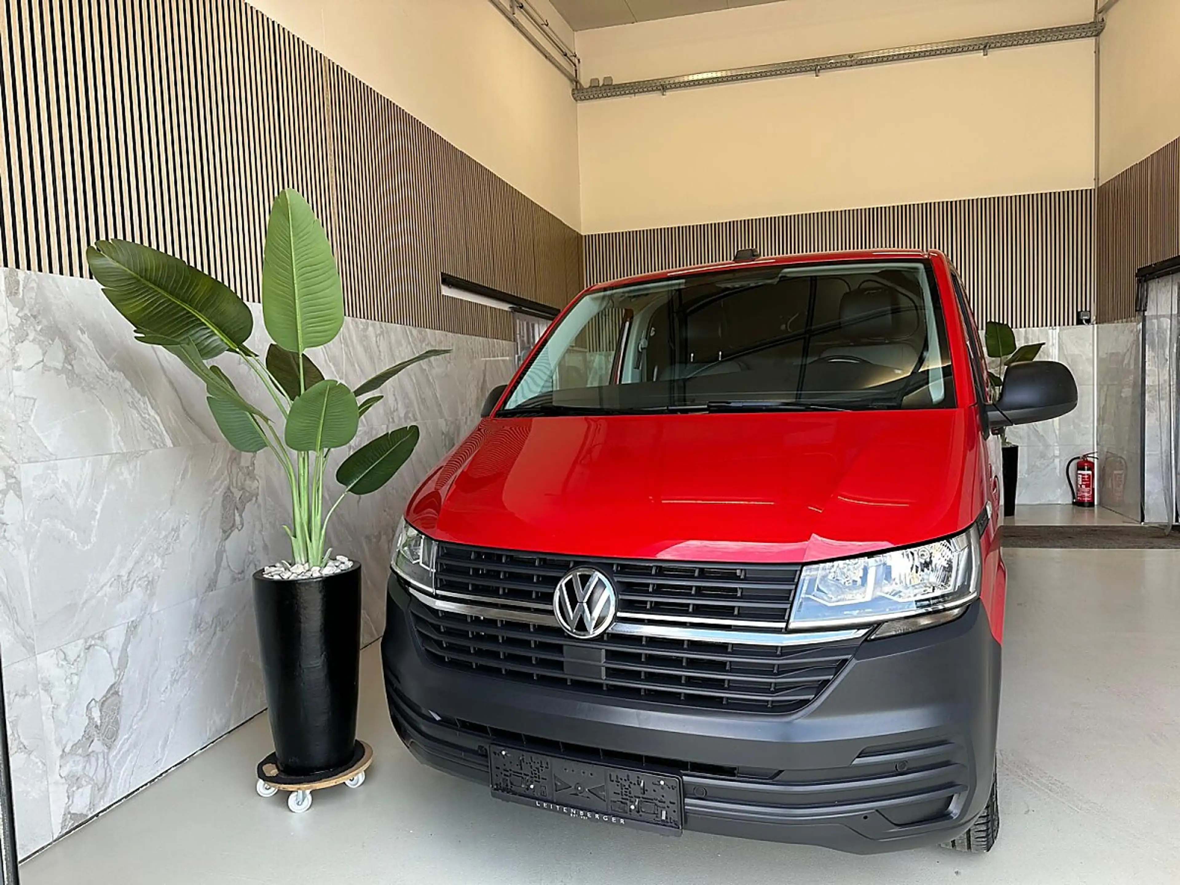 Volkswagen T6.1 Transporter LR HK 2,0 TDI BMT DSG*Schiebetür links/rechts*R... — photo 2