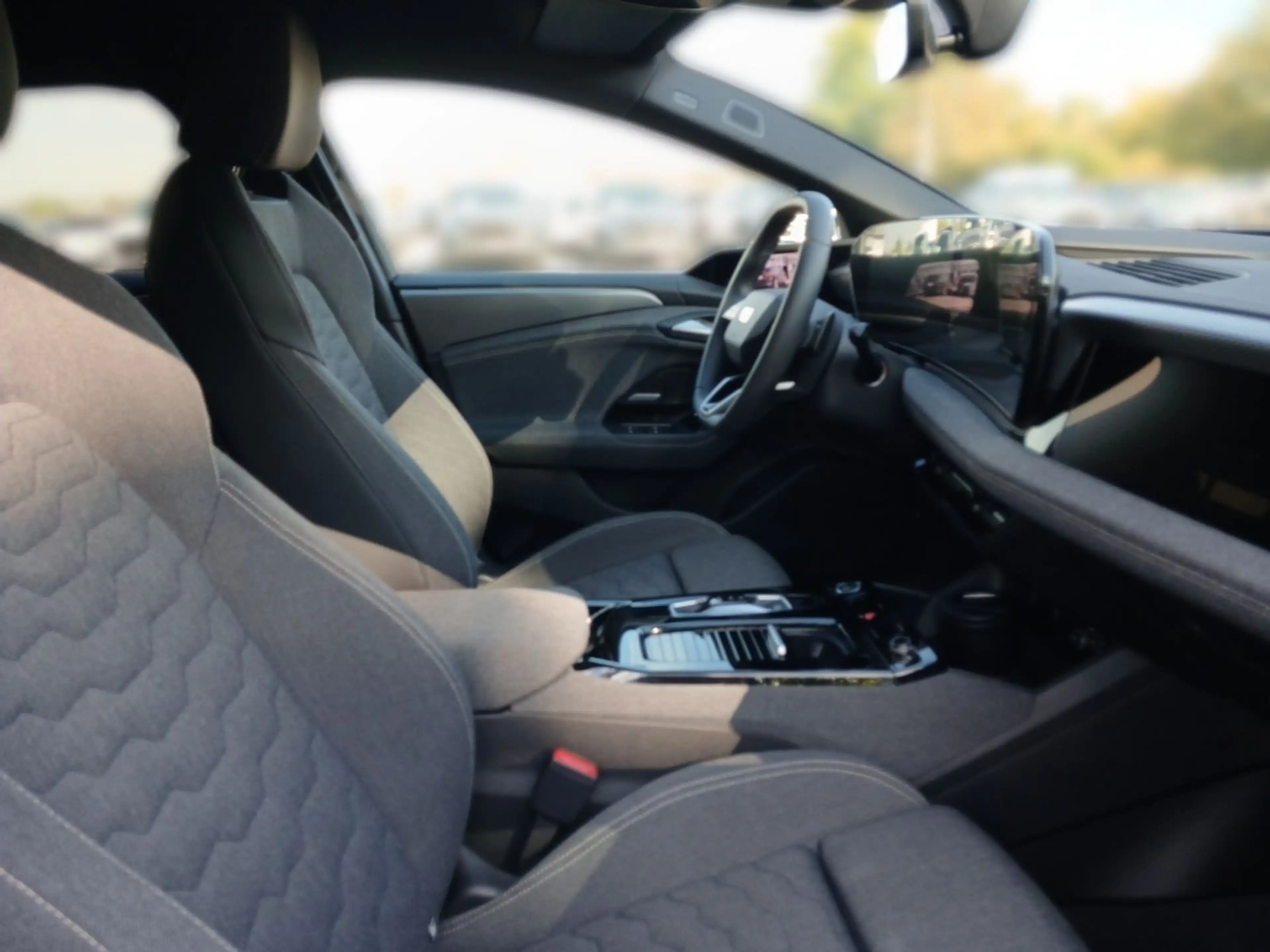 Audi A6 e-tron performance S line Tech Plus LED — photo 10