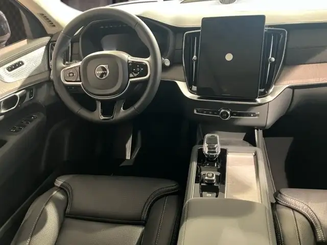 Volvo XC90 Ultra, T8 AWD Plug-in Hybrid, Elektrisch/Benzin, Dark, Ansicht 7