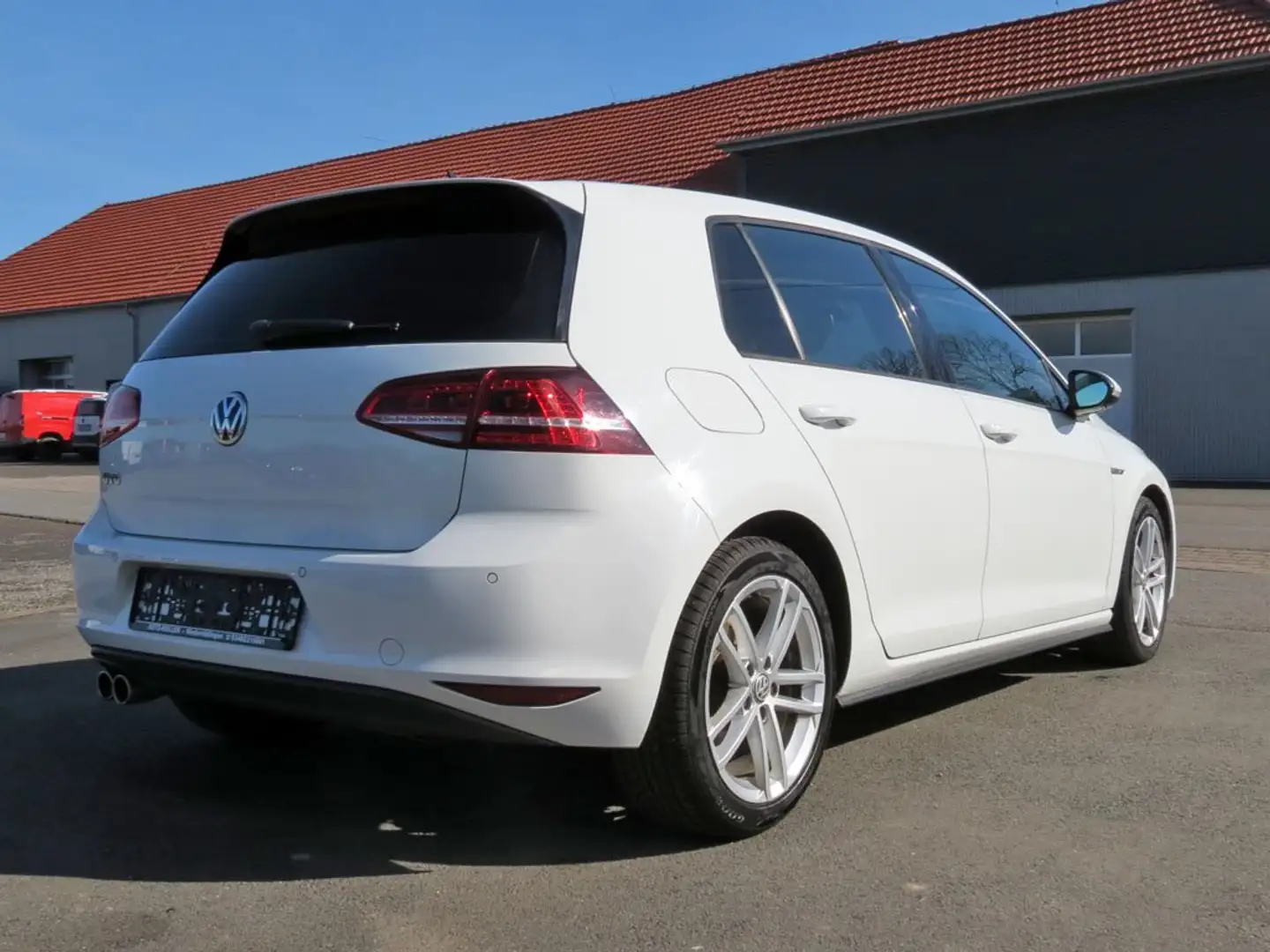 Volkswagen Golf GTD Golf VII Lim. GTD Bi-Xenon Navi ACC Business-P. Білий - 2