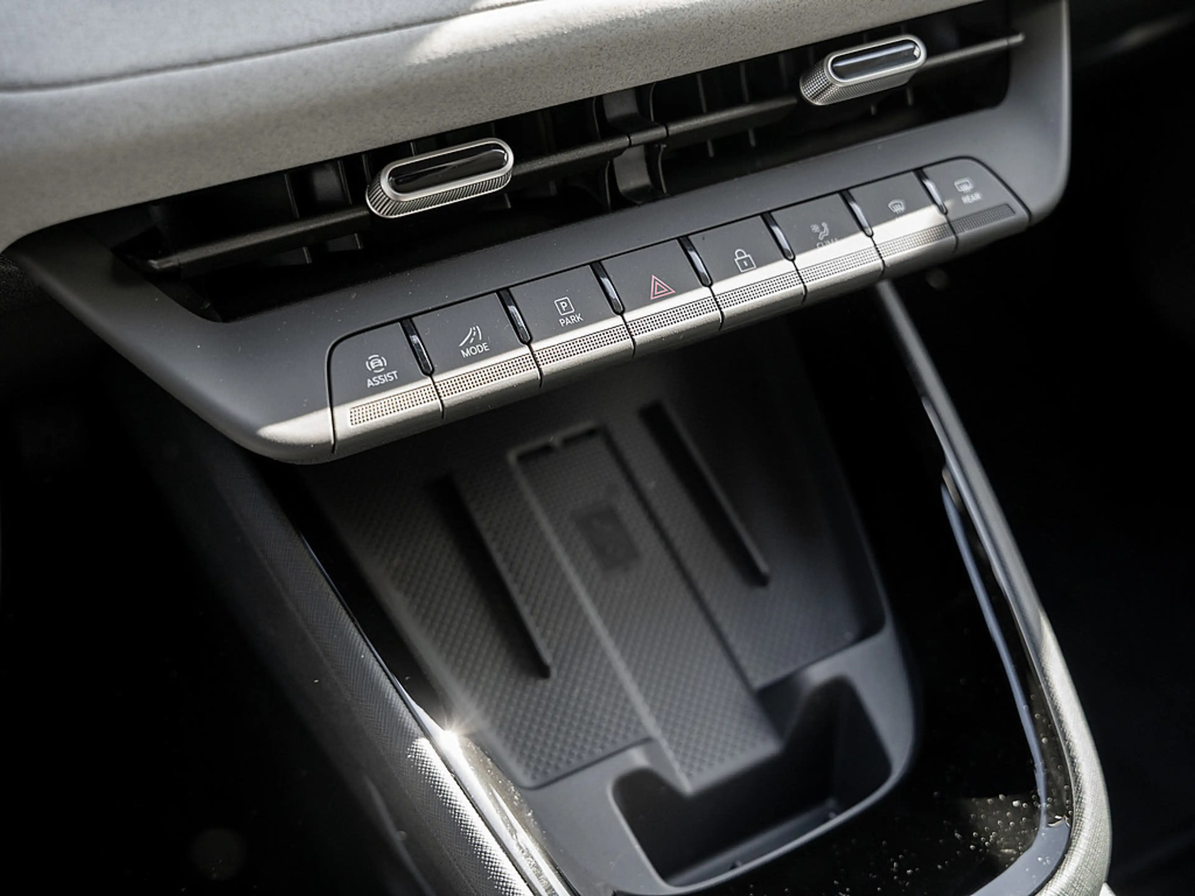 Skoda Epiq 55 Edition Eins KAM MATRIX ACC SHZ PDC — photo 9