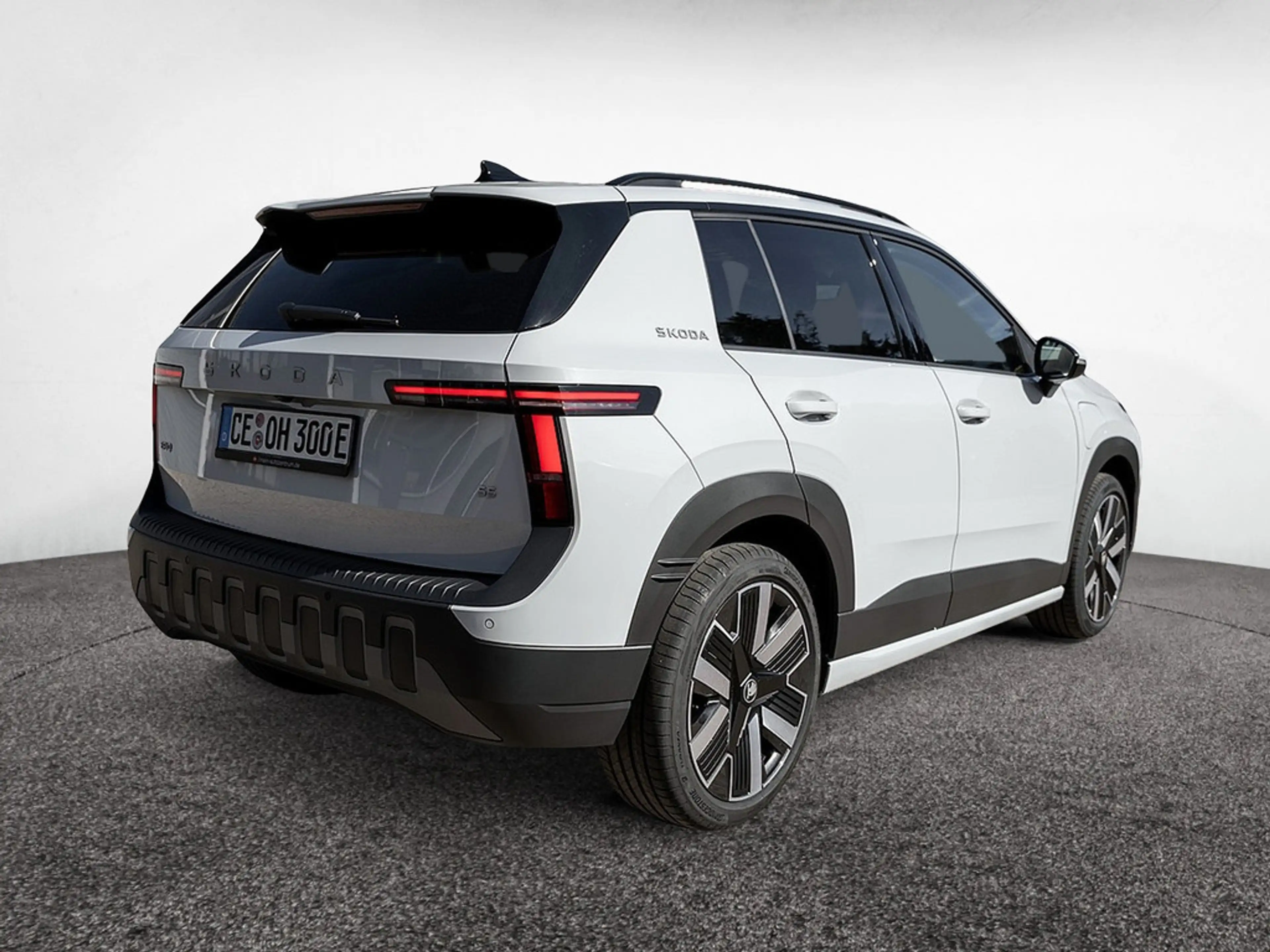 Skoda Epiq 55 Edition Eins KAM MATRIX ACC SHZ PDC — photo 4