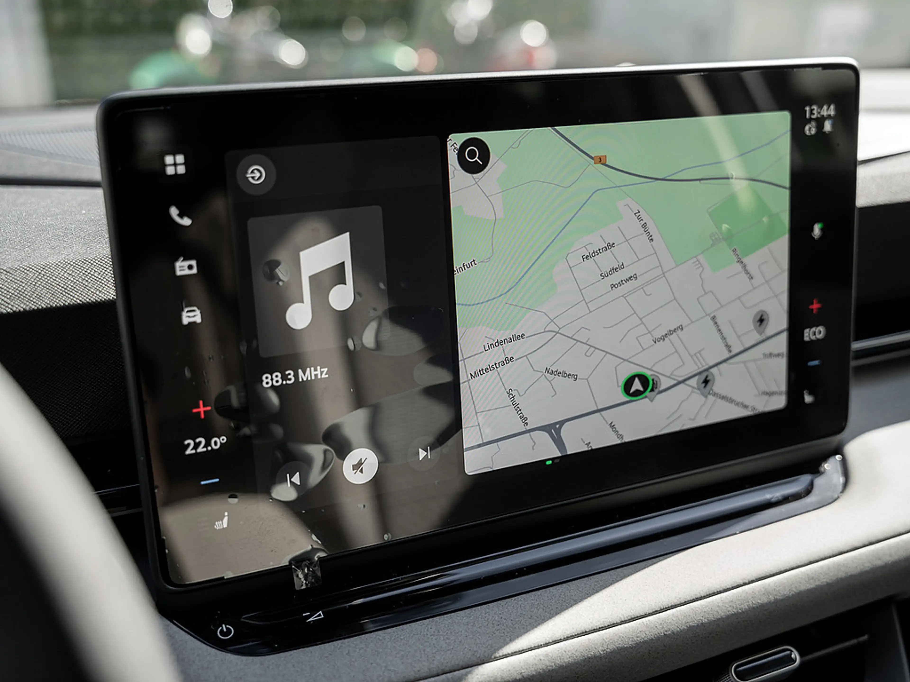 Skoda Epiq 55 Edition Eins KAM MATRIX ACC SHZ PDC — photo 8