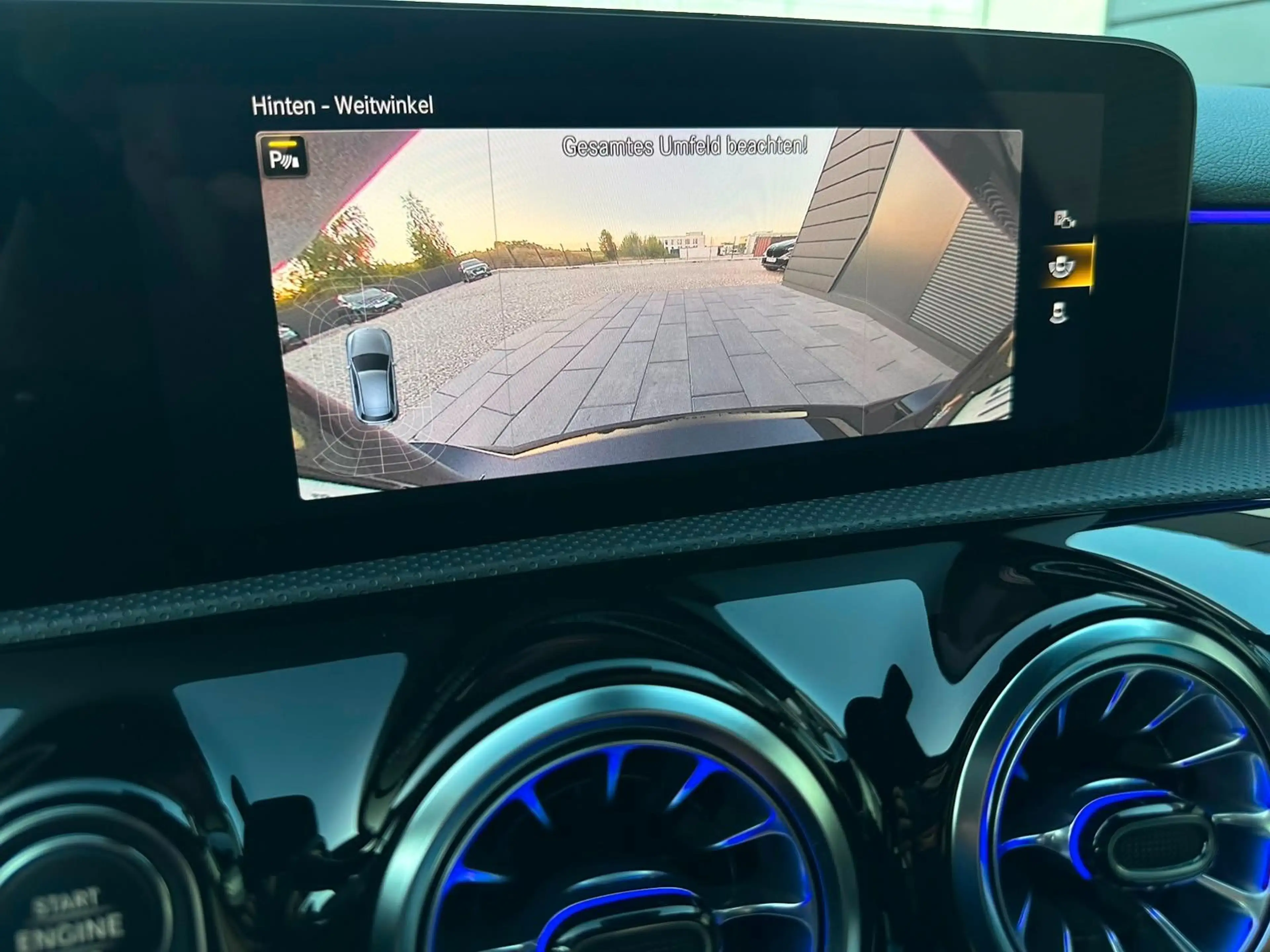Mercedes-Benz A 250 AMG-Line GARANTIE/ALCANTARA/LED/KAMERA — photo 14