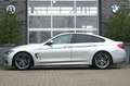 BMW 420 420I M-SPORT HIGH EXE. AUT. M-PAKKET LEDER - ORG. Grijs - thumbnail 2