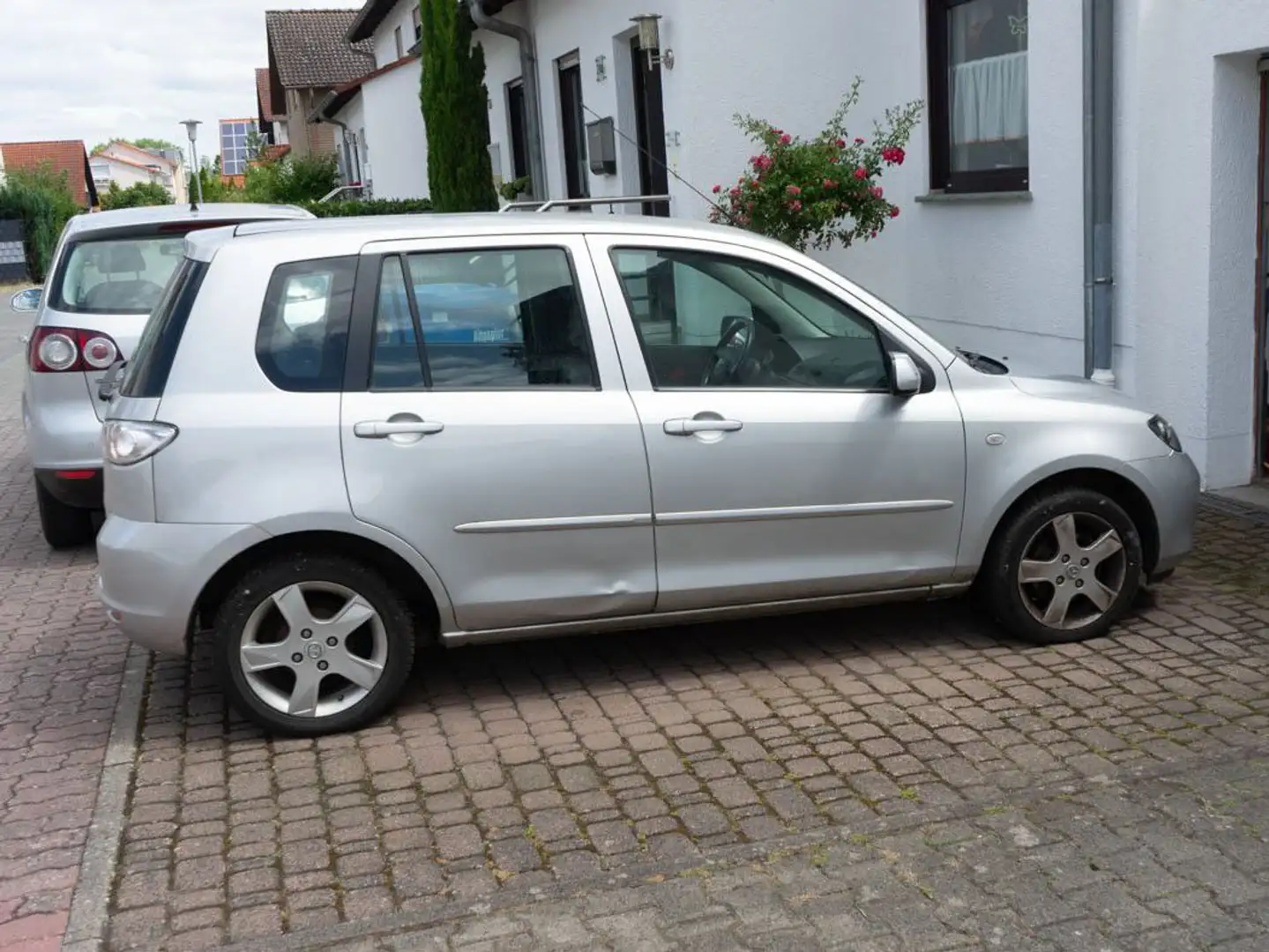 Mazda 2 2 1.4l Aut. Exclusive Silber - 2