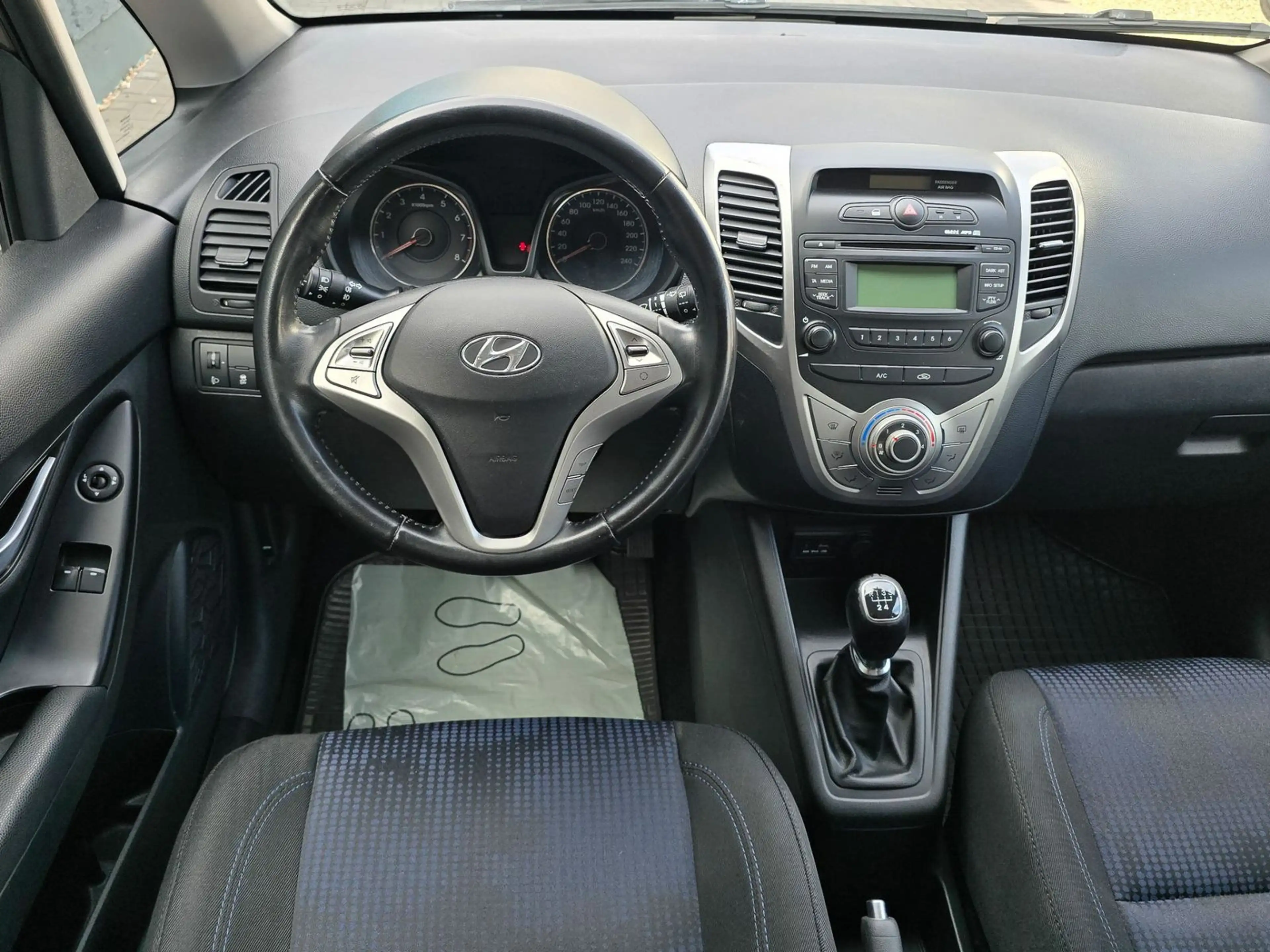 Hyundai iX20 iX20 Ix20 1.4 Classic — photo 9