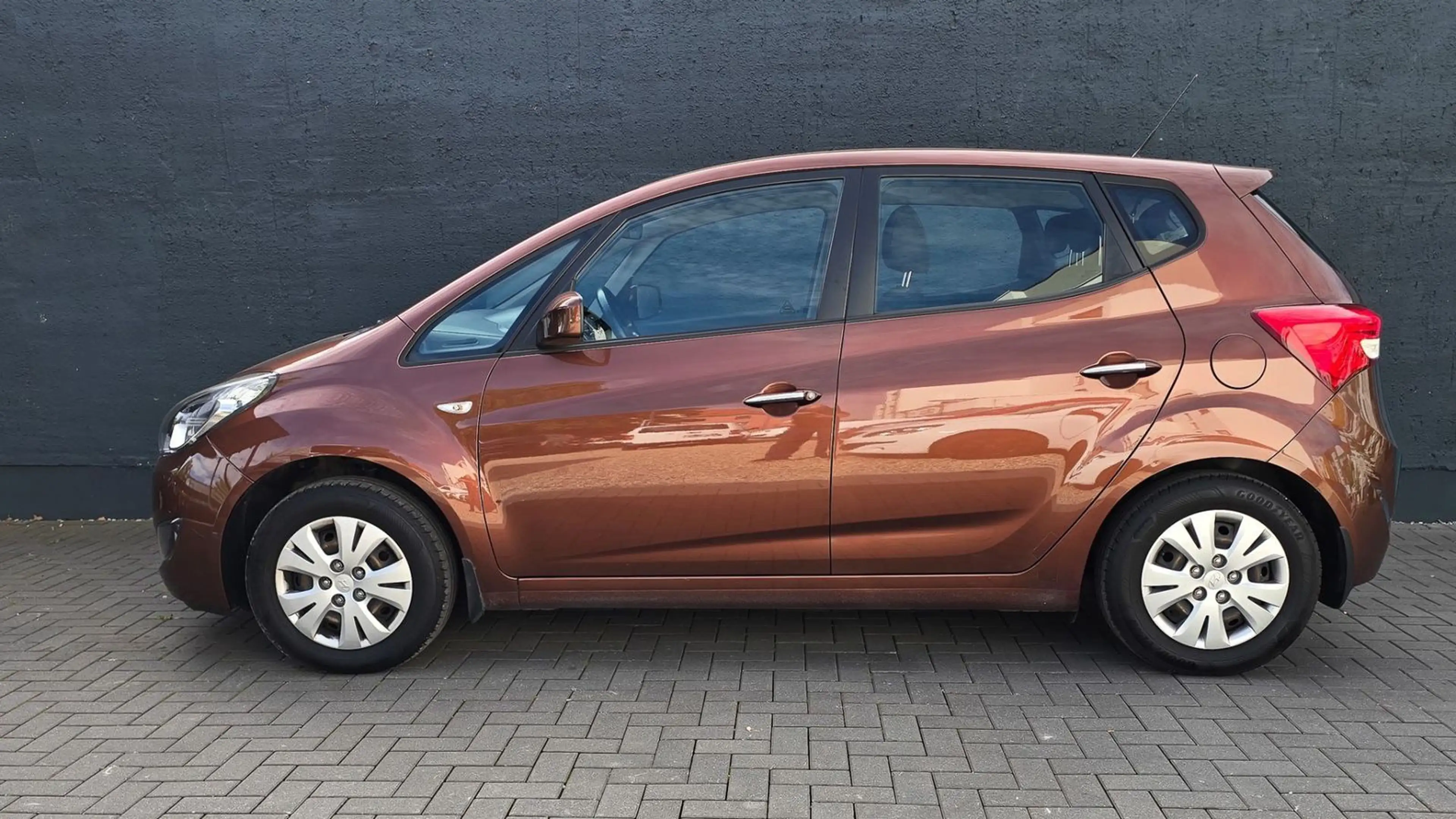 Hyundai iX20 iX20 Ix20 1.4 Classic — photo 3