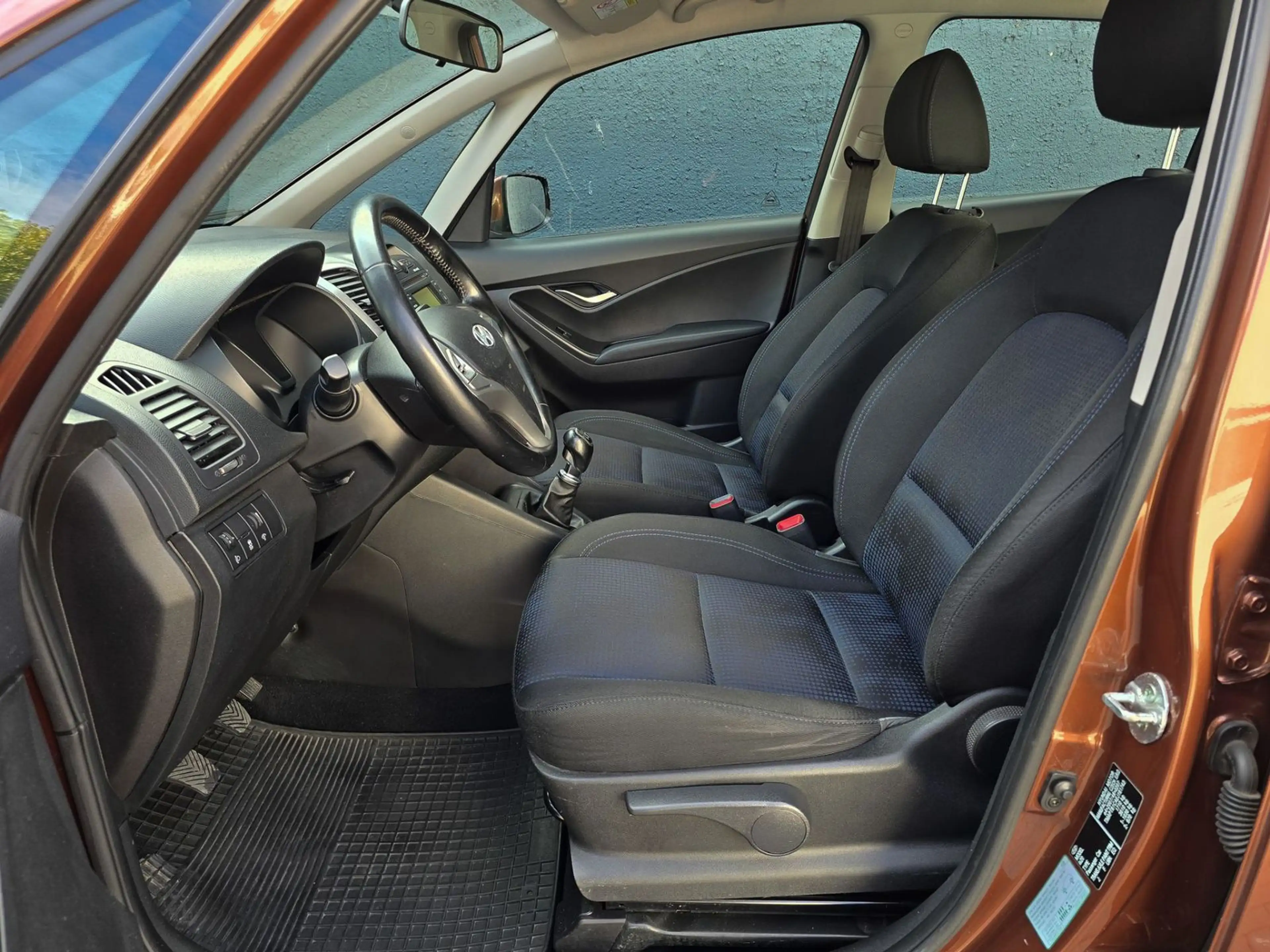 Hyundai iX20 iX20 Ix20 1.4 Classic — photo 8