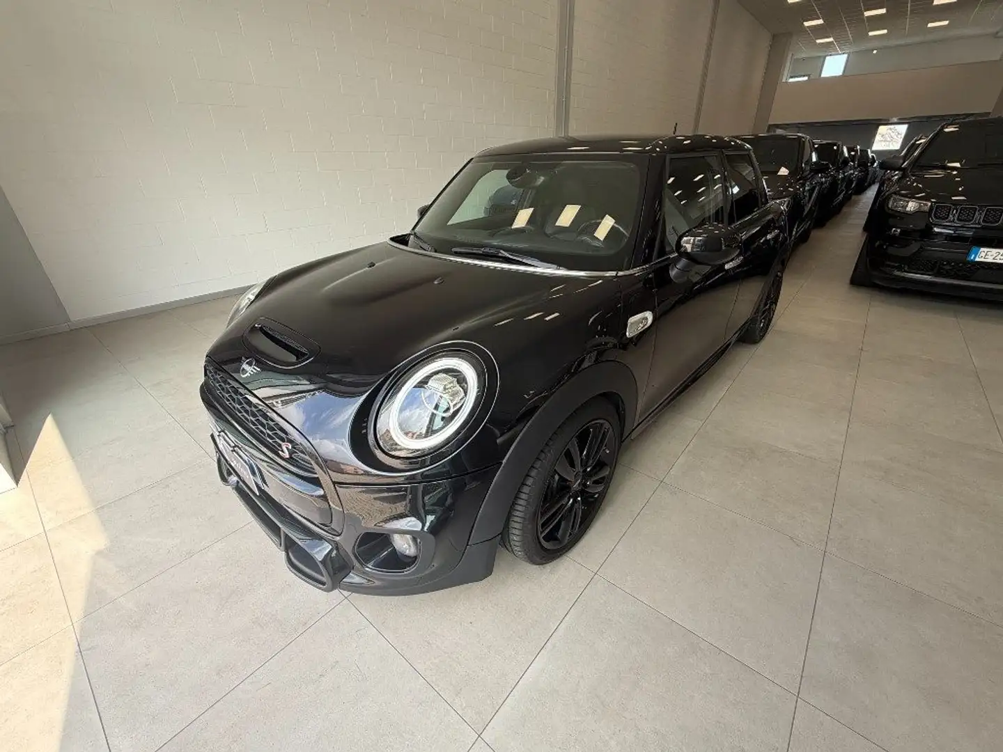MINI Cooper S 2.0 Cooper S 5 porte Noir - 2