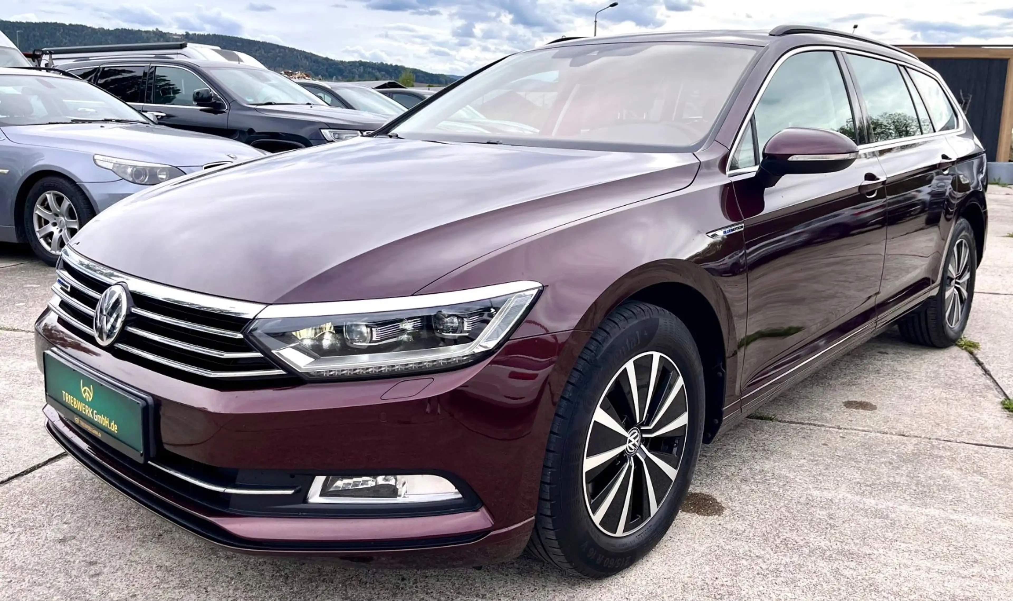 Volkswagen Passat Variant 2.0TDI DSG Pano ACC Navi Kamera