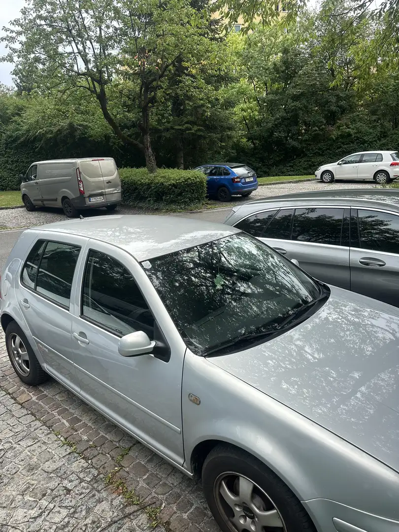 Volkswagen Golf 4 - 2