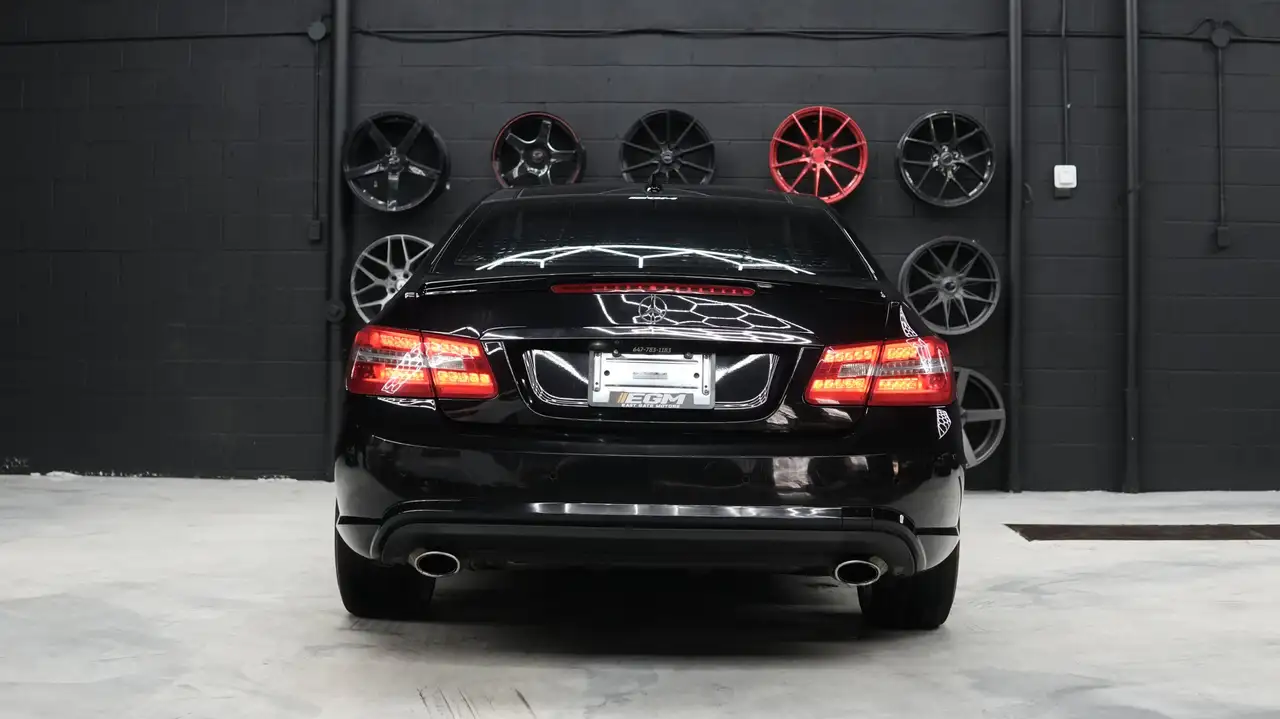 Mercedes-Benz E-Class fotografie Mercedes-Benz E-Class