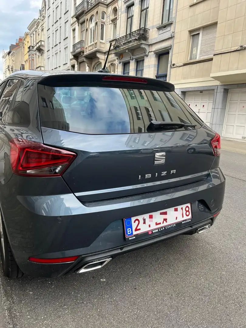 SEAT Ibiza Ibiza 1.0 TSI Style Gris - 1