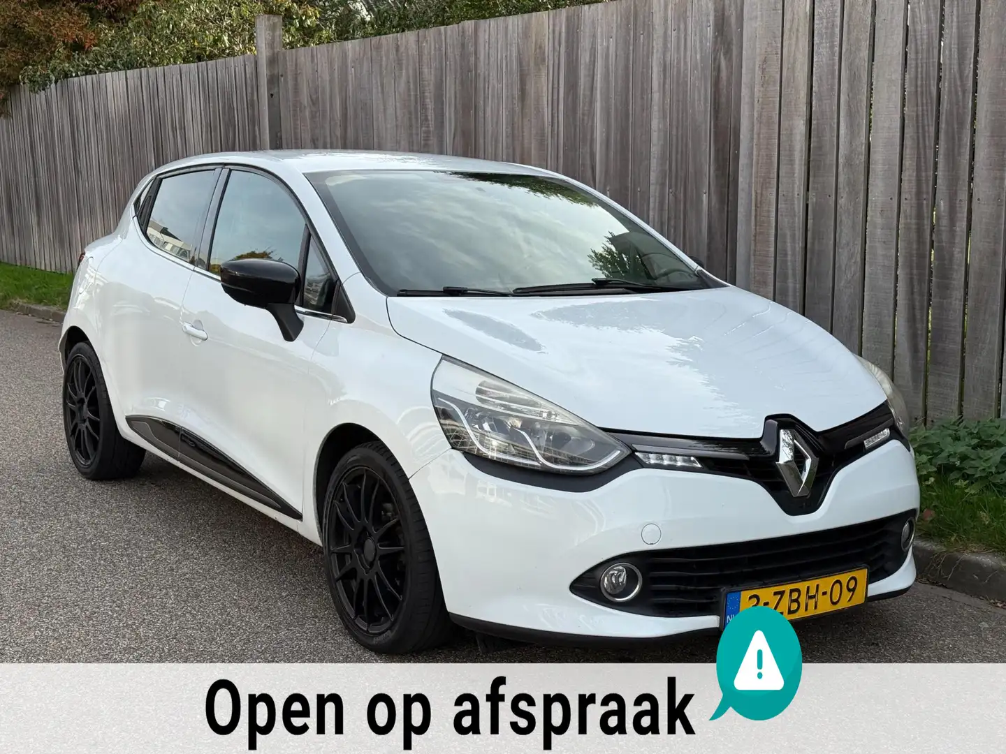 Renault Clio 1.5 dCi ECO Night&Day Navigatie NAP EXPORT!! Blanc - 2