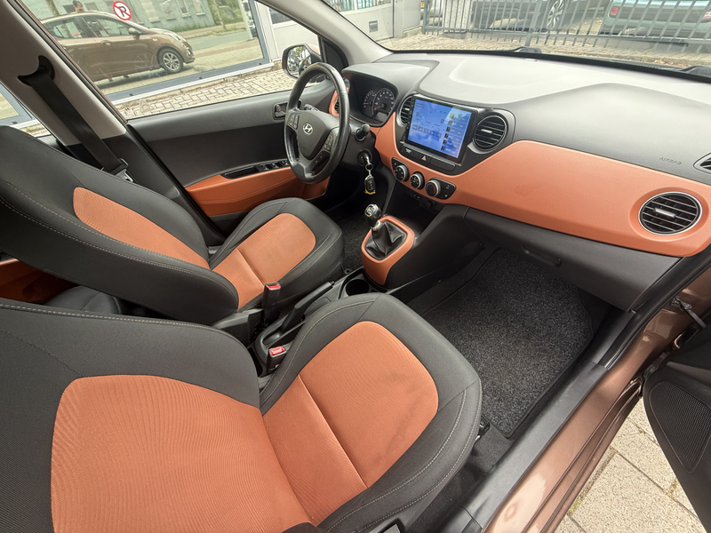 Hyundai i10 1.0i i-Motion Comfort Plus * 112.785 Km * Airco * — photo 9