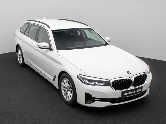 BMW 5 Series view 3