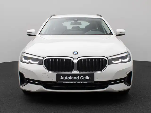 BMW 5 Series view 2
