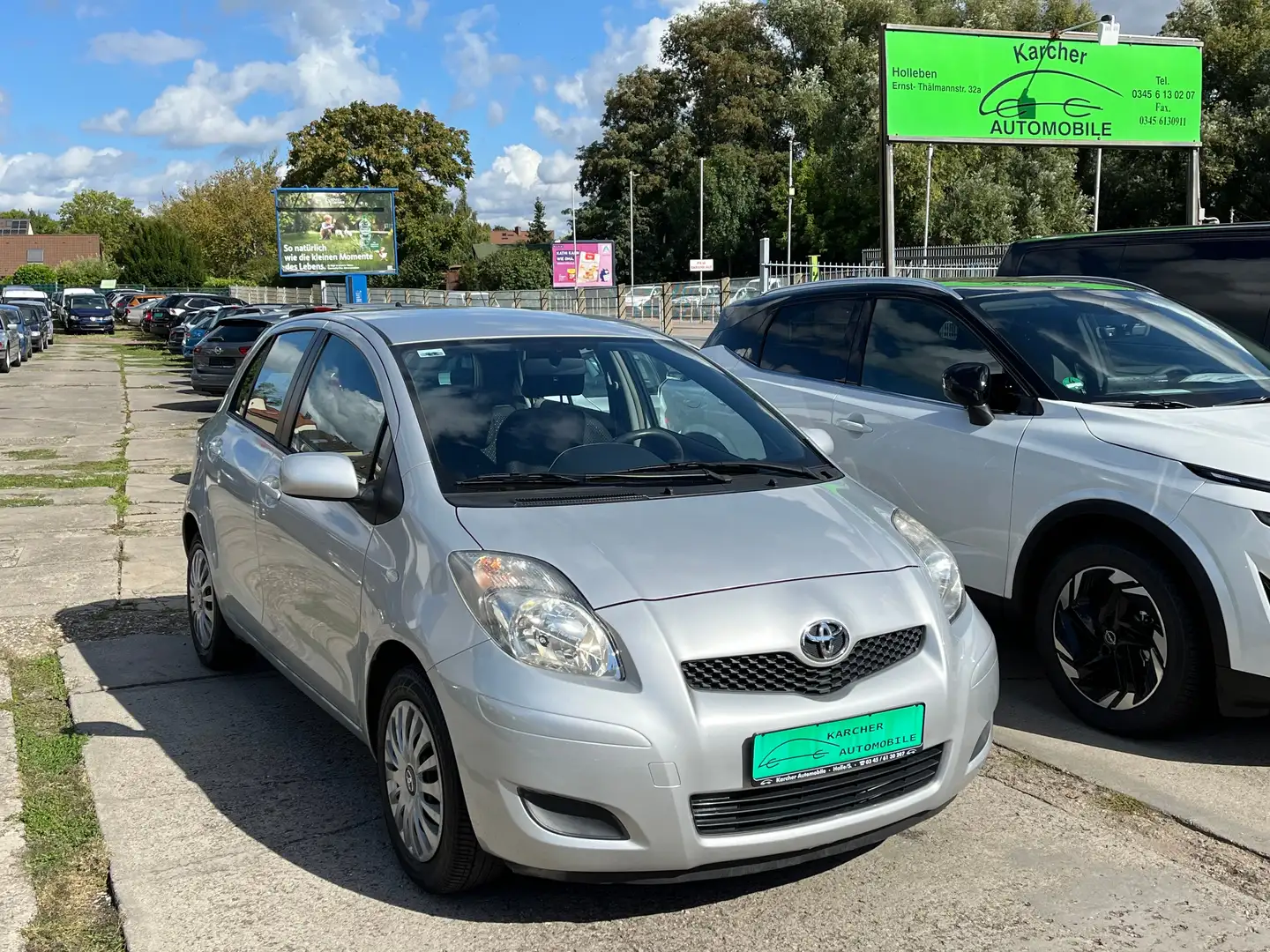 Toyota Yaris Cool Edition Argento - 1