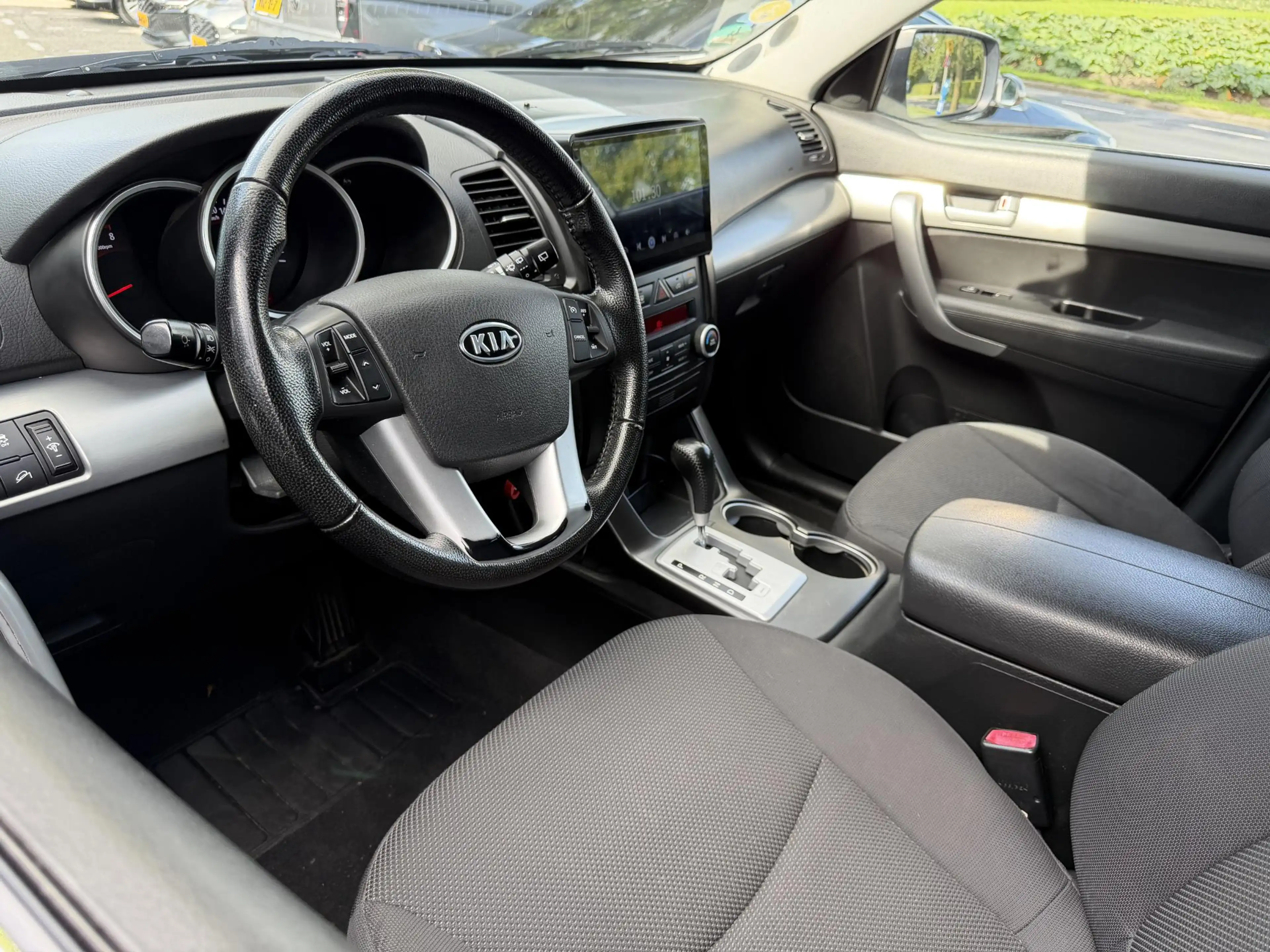 Kia Sorento 2.4 X-ecutive — photo 5