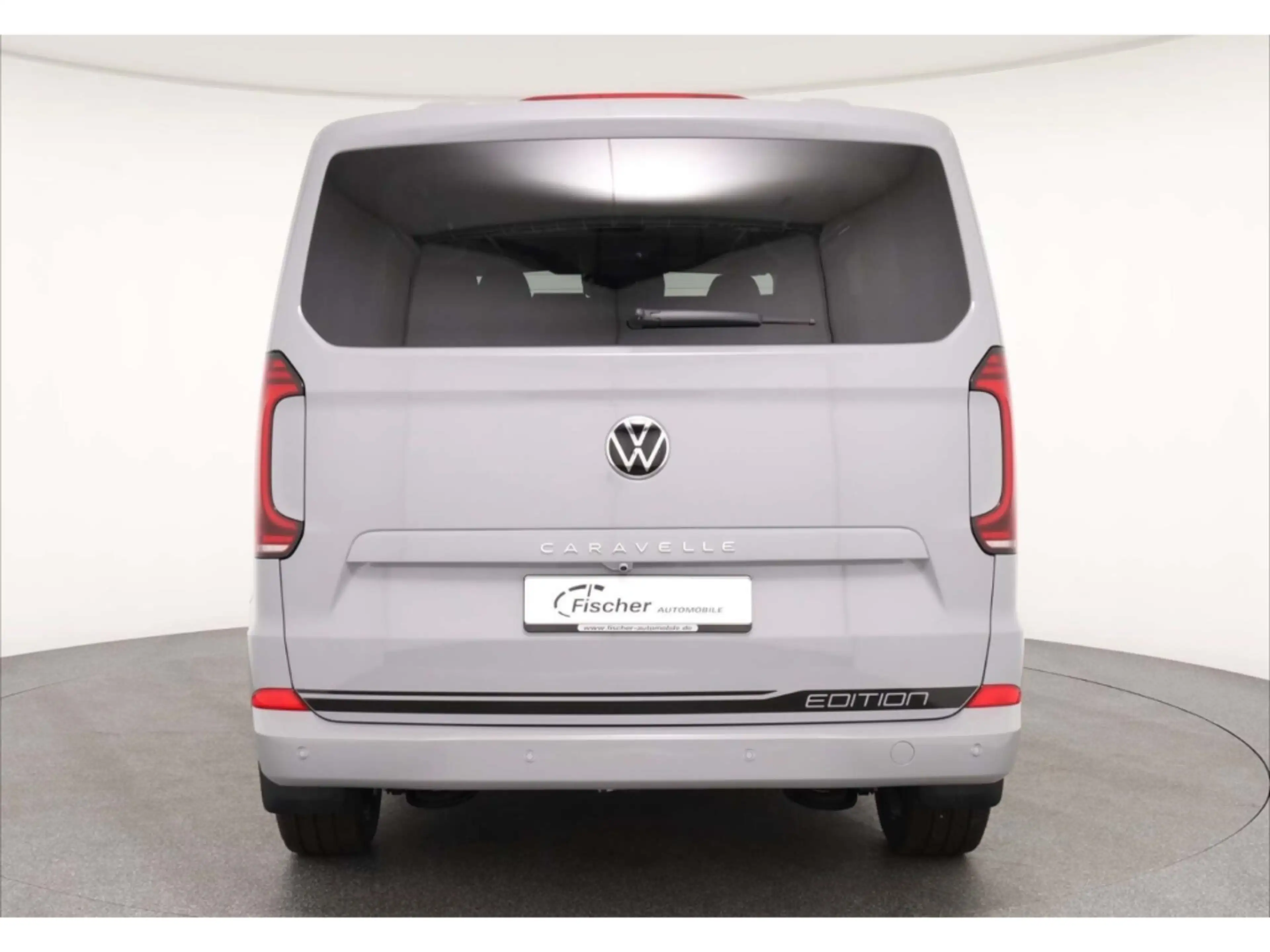 Volkswagen T7 Caravelle 2.0TDI Edition KR AHK/NAV/RFK/SHZ — photo 6