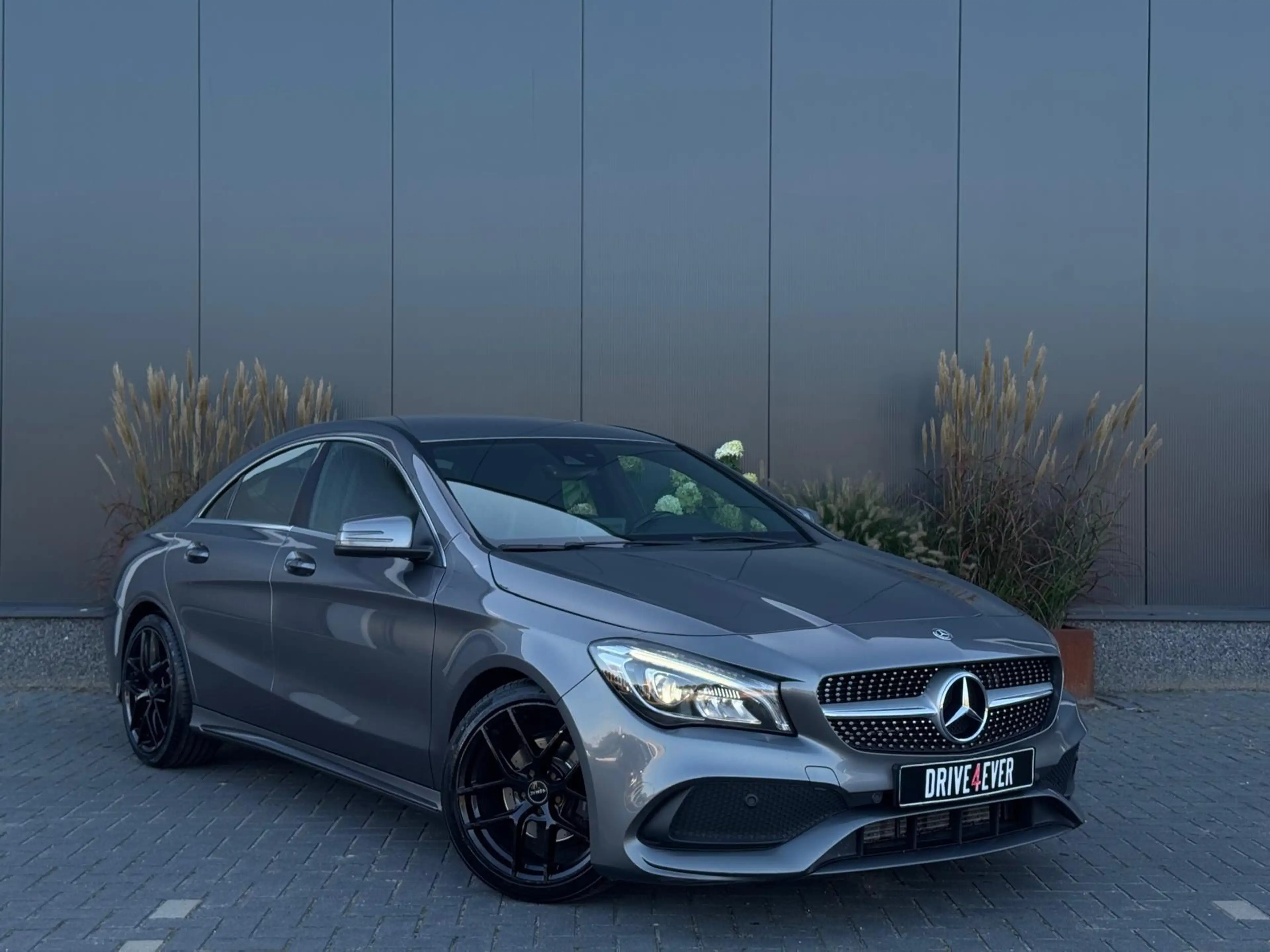 Mercedes-Benz CLA 180 AMG Night NAVI|LEDER|LED|SPORTVELGEN|CR CONTROL — photo 4