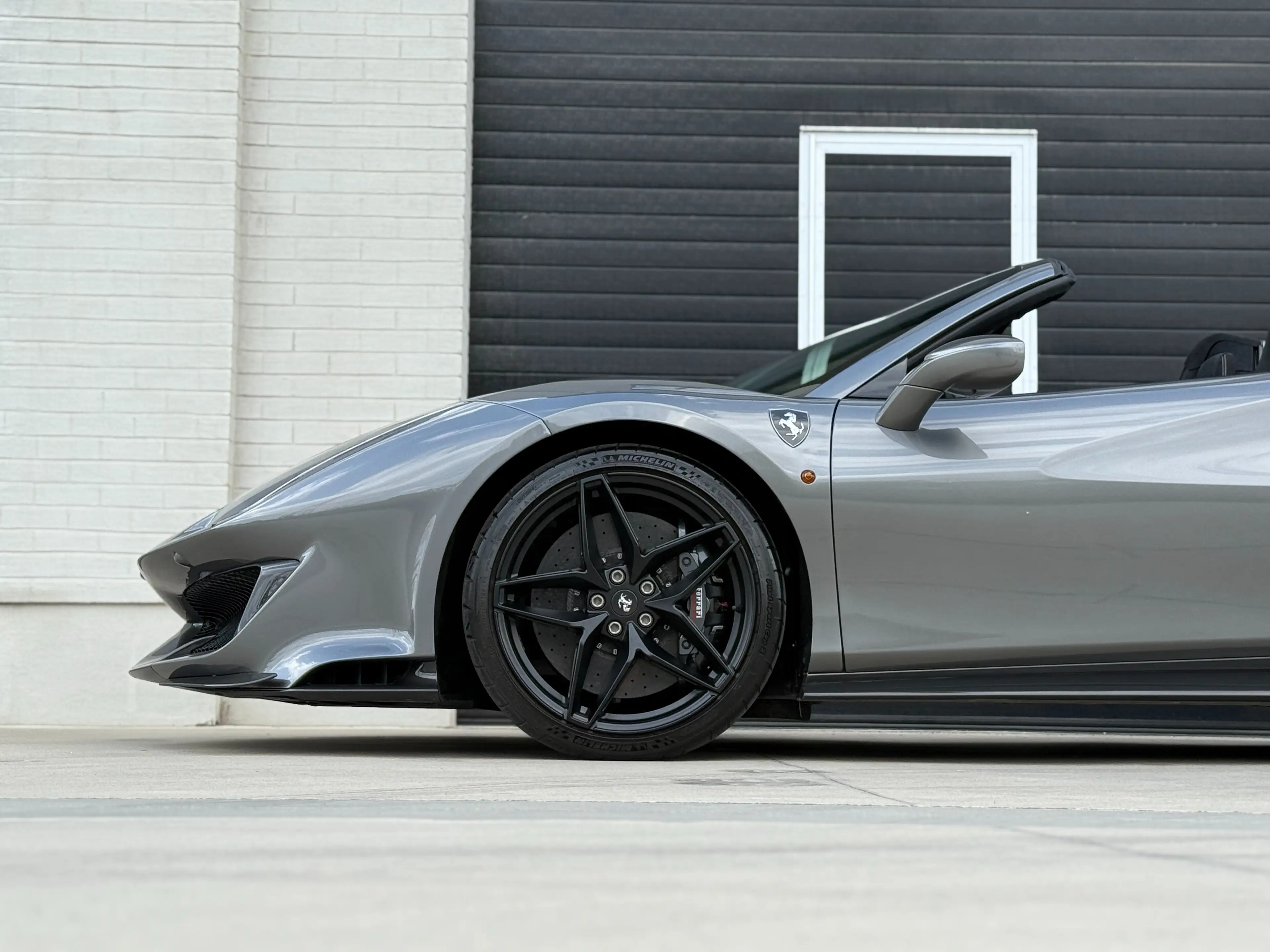 Ferrari 488 " Pista " Spider 3.9 Turbo V8 F1 - FULL CARBON !! — photo 8