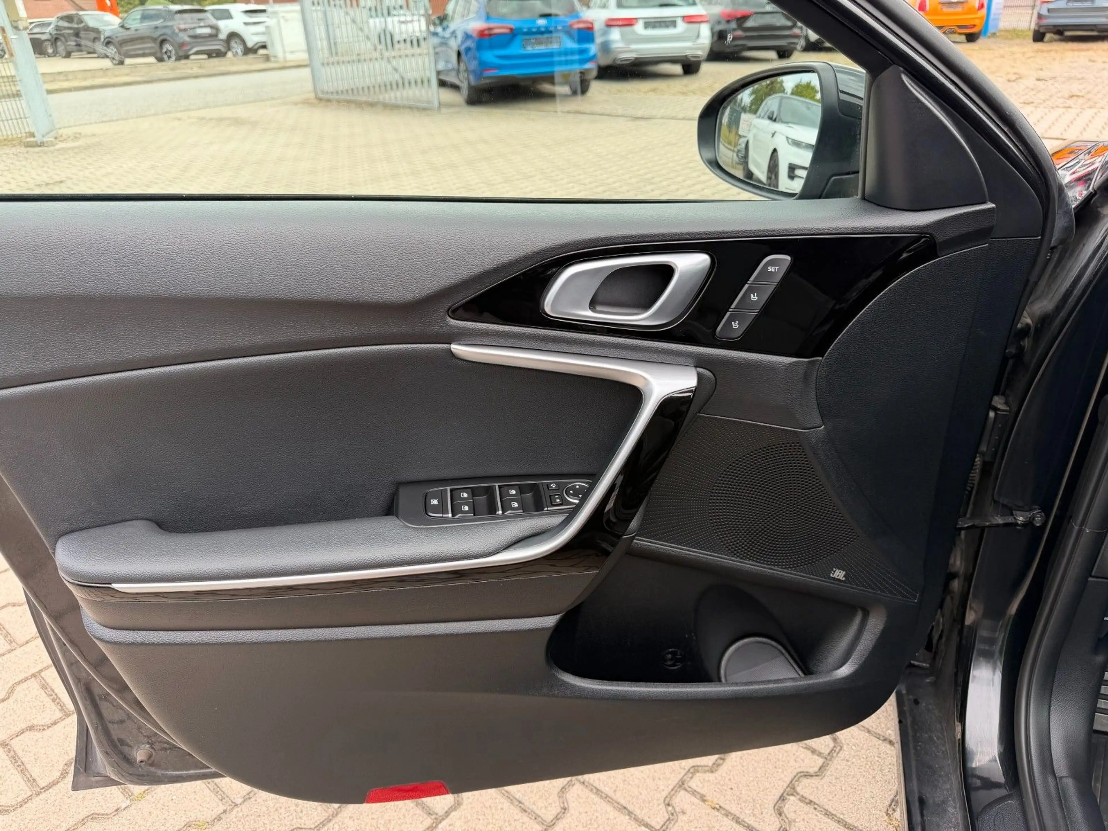 Kia Ceed / cee'd Ceed SW Platinum*Pano*Sitzbelüft*Memory*JBL*ACC — photo 12