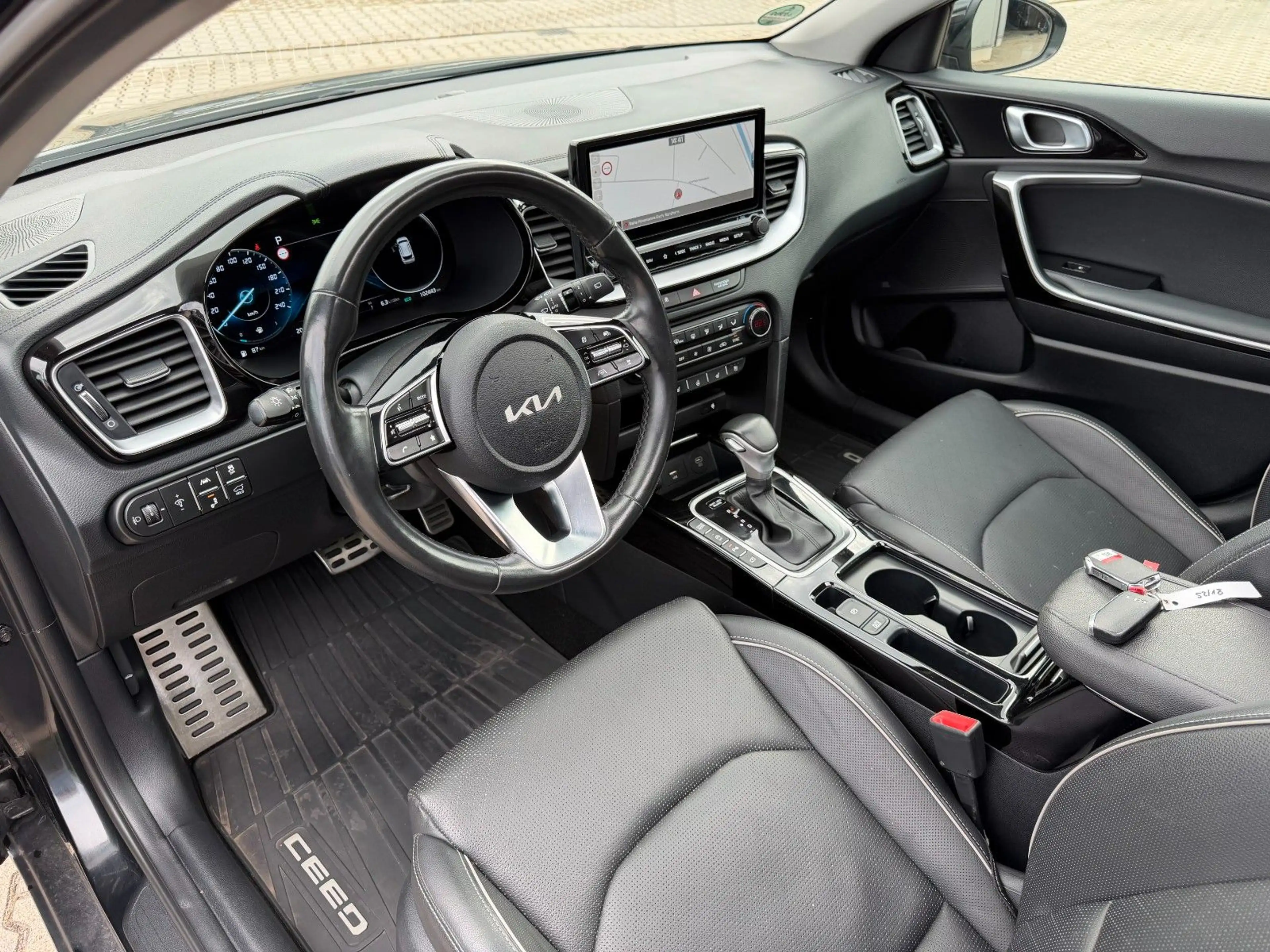 Kia Ceed / cee'd Ceed SW Platinum*Pano*Sitzbelüft*Memory*JBL*ACC — photo 10