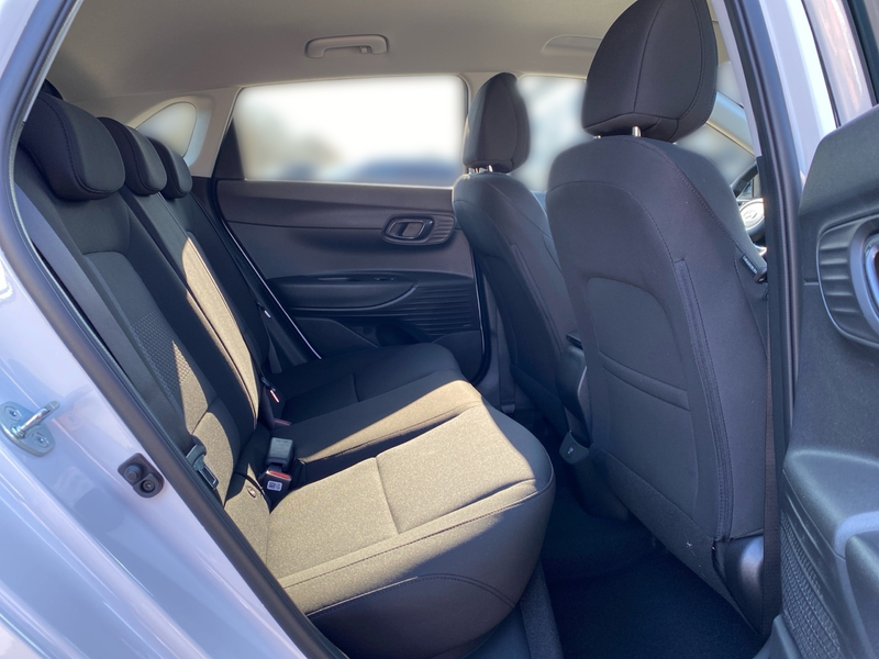 Hyundai i20 i20 1.0 T-GDI Prime Bose LED Kamera Parktronik BC — photo 13