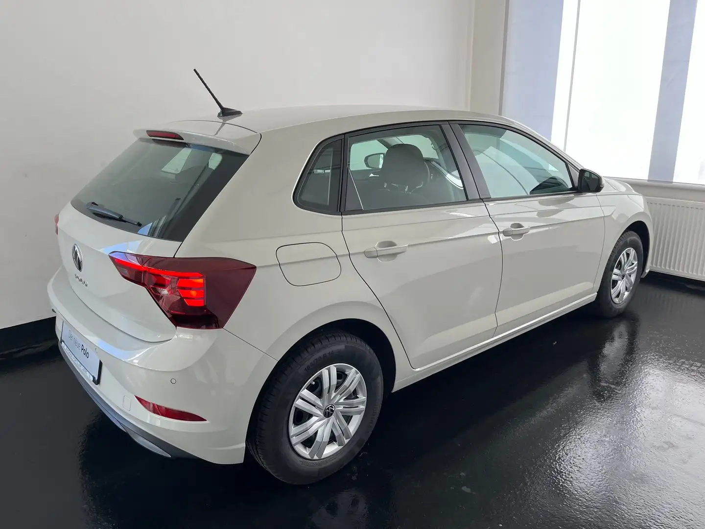 Volkswagen Polo 4Me Grau - 2